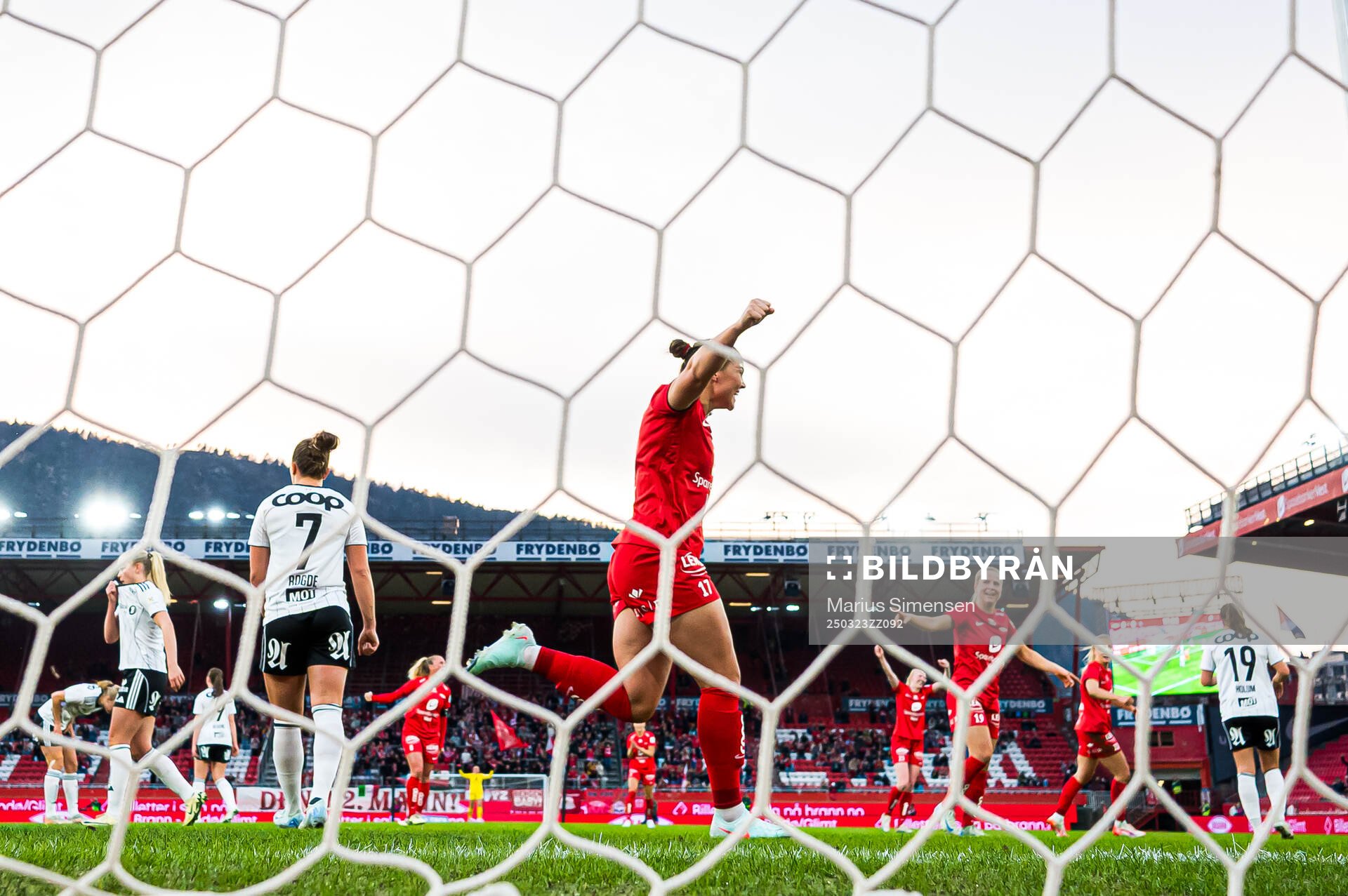 Anna Nerland Aahjem of Brann celebrates