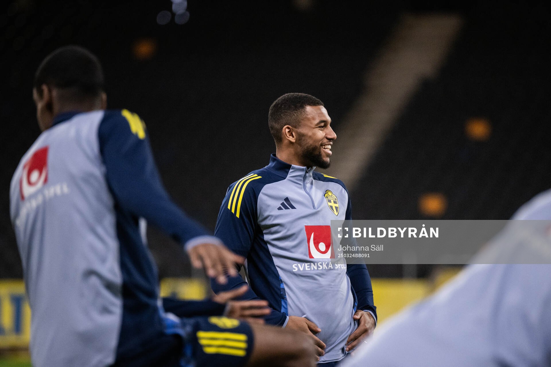 Isak Hien of the Swedish men's national football team during a training session on March 24, 2025 in Stockholm. 