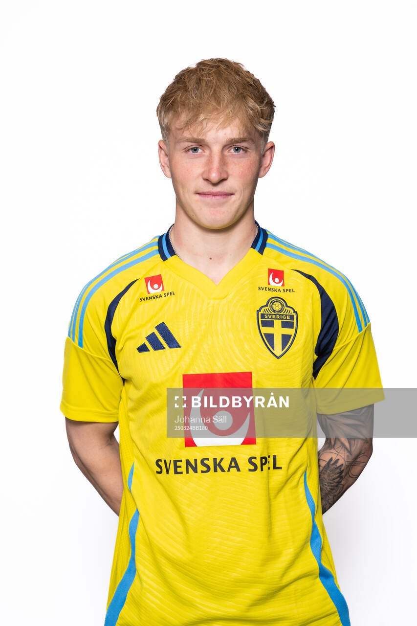 Melker Widell of the Swedish men’s national football team poses for a portrait on March 24, 2025 in Stockholm. 