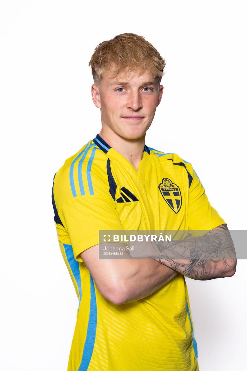 Melker Widell of the Swedish men’s national football team poses for a portrait on March 24, 2025 in Stockholm. 