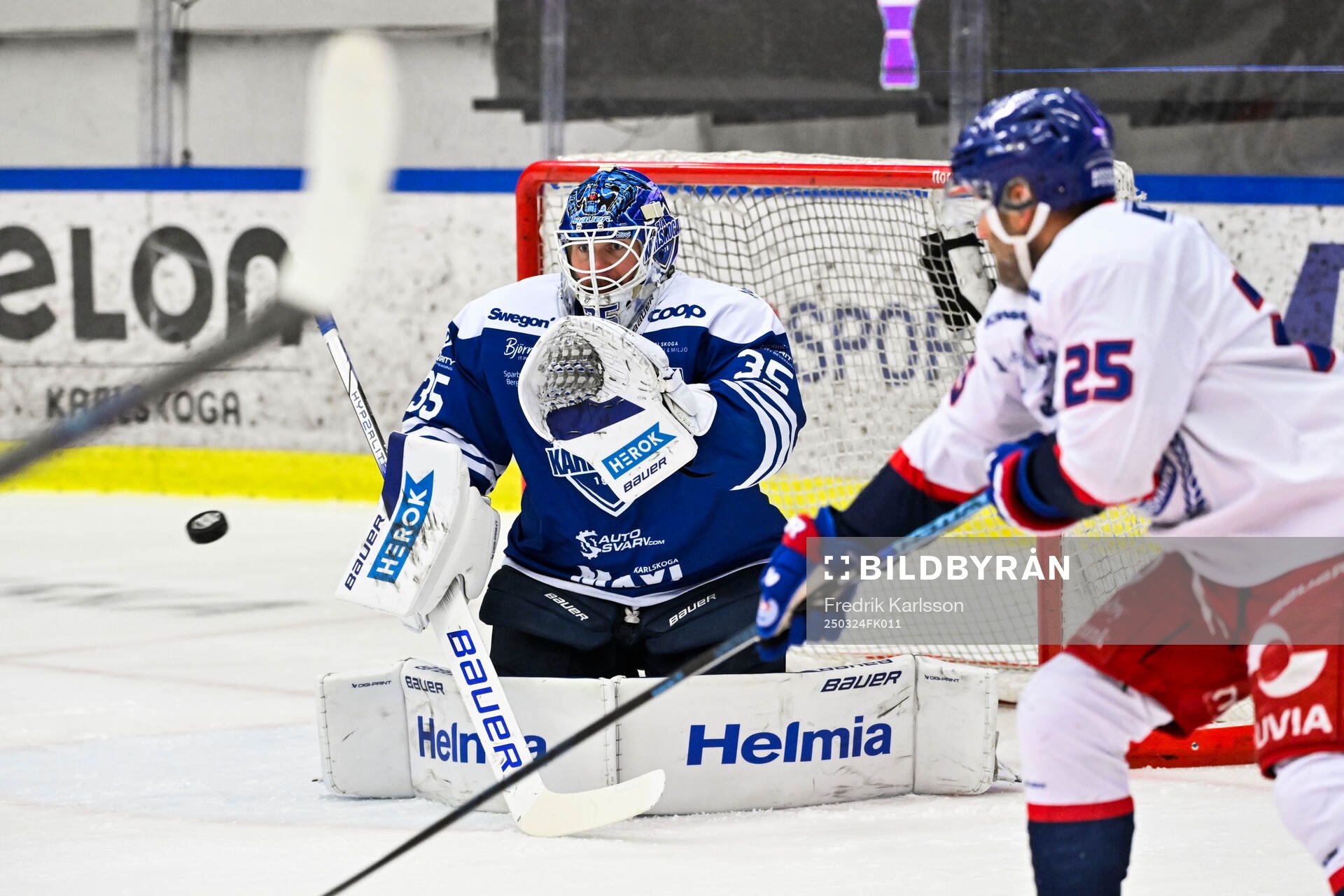 Karlskogas målvakt Lars Volden