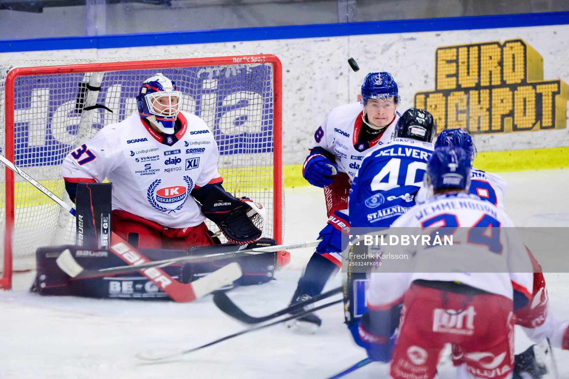 Oskarshamns målvakt Evan Cowley