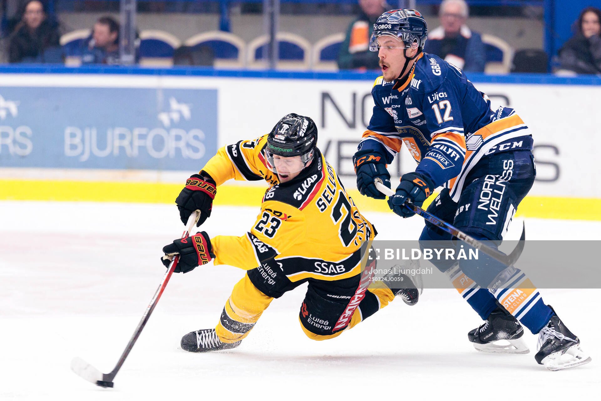 Luleås Jesper Sellgren och Växjös Otto Koivula