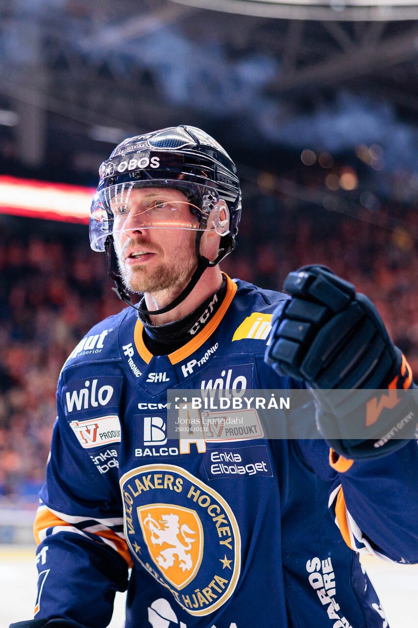 Växjös Martin Lundberg jublar