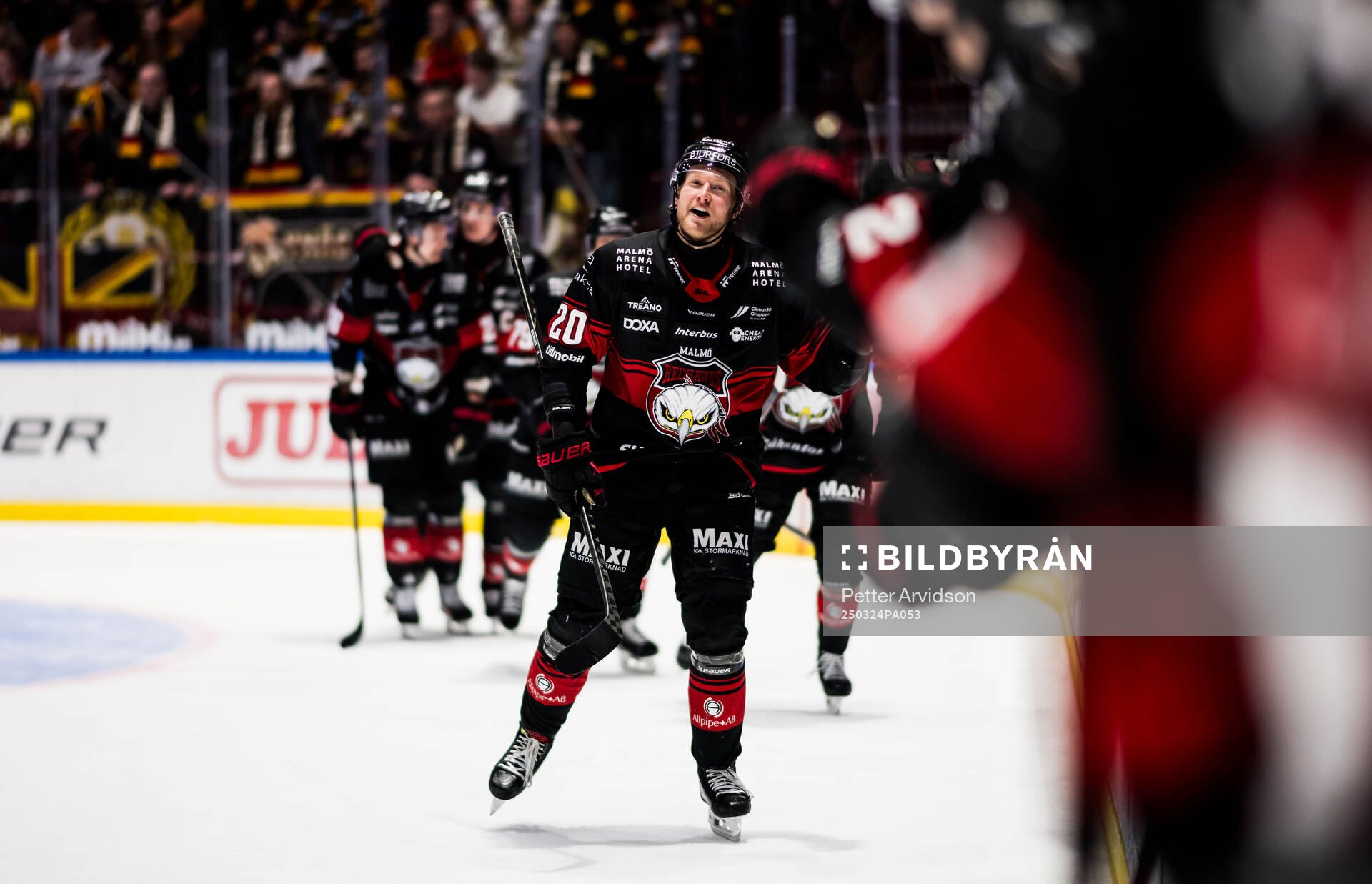 Malmö Redhawks Thomas Berg Paulsen jublar