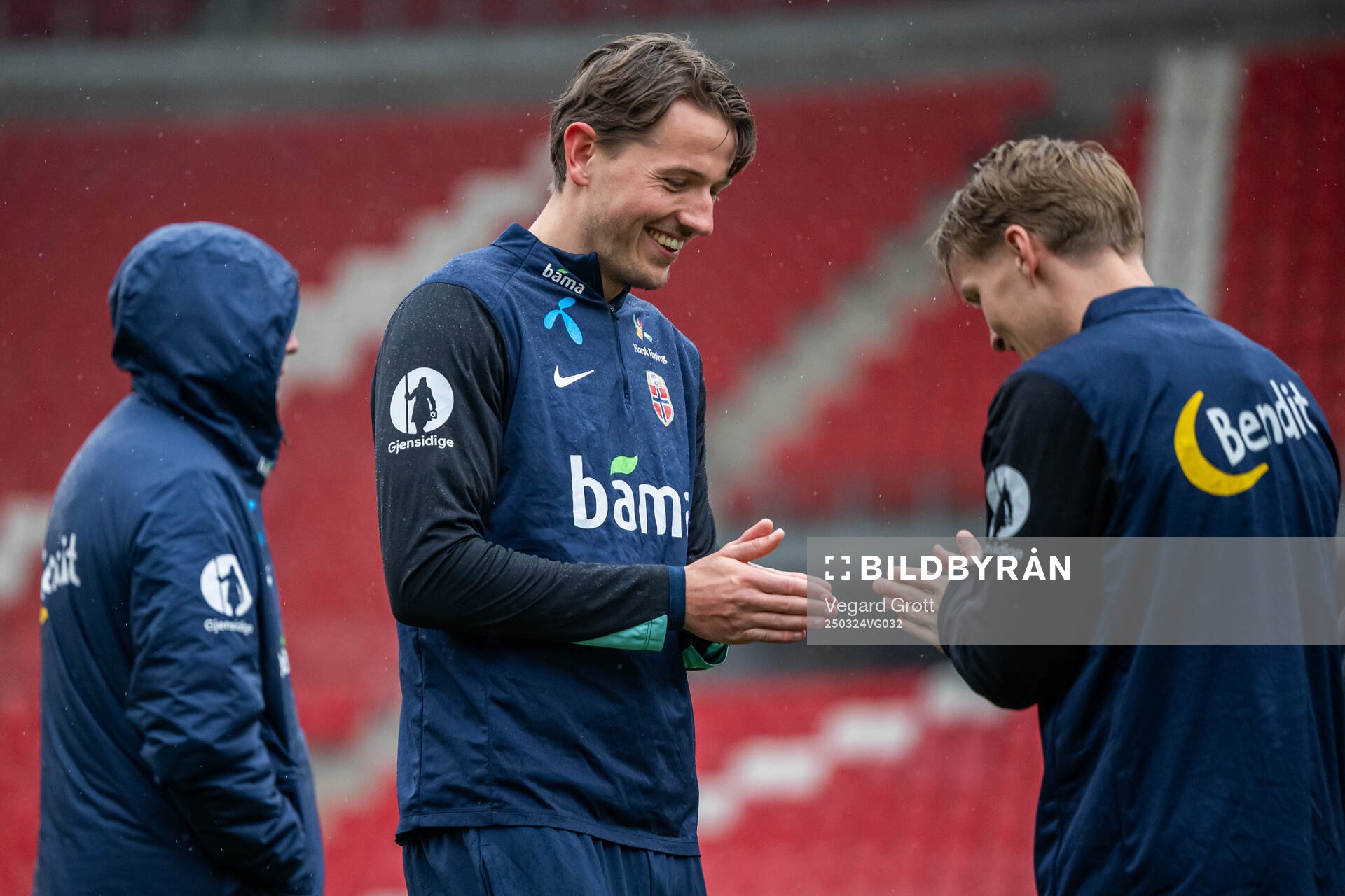 Sander Berge and Martin Ødegaard of the Norwegian national