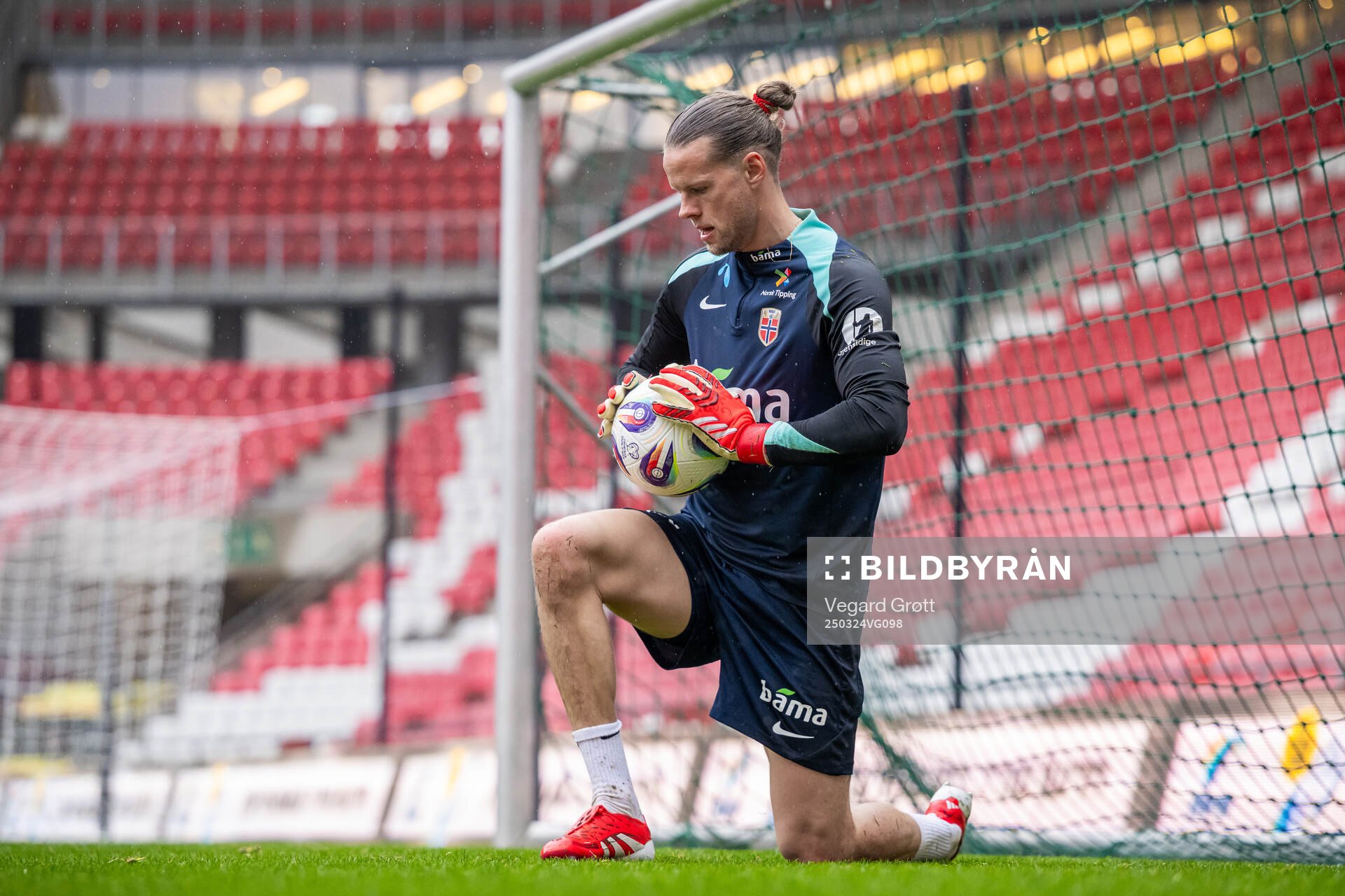 Goalkeeper Ørjan Håskjold Nyland of the Norwegian