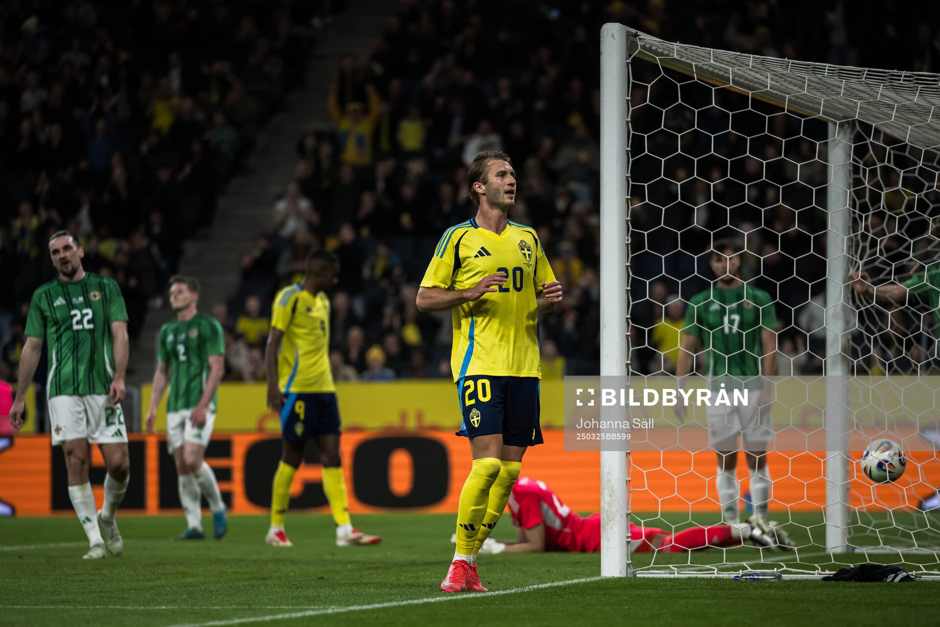 Benjamin Nygren of Sweden celebrates