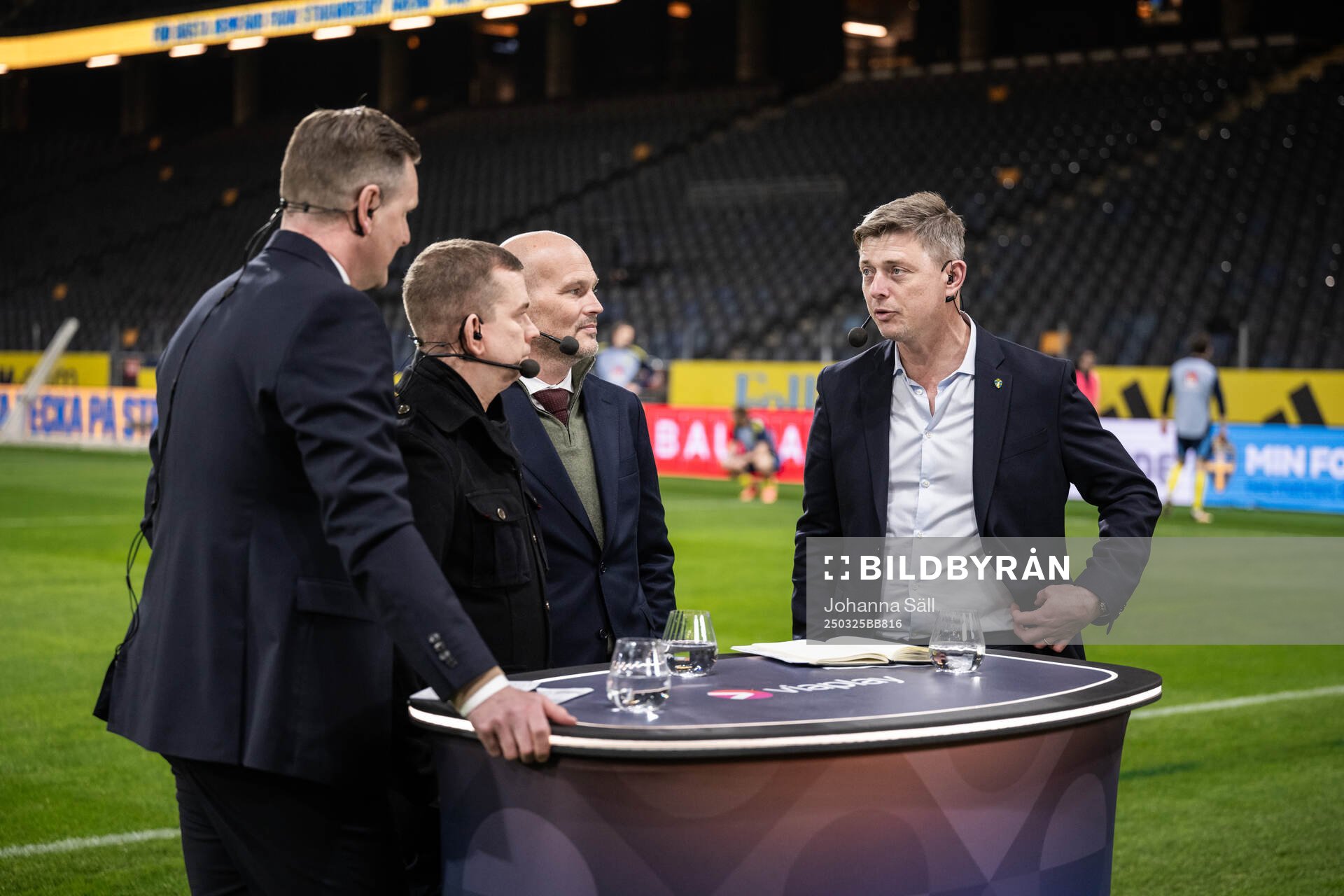 Head coach Jon Dahl Tomasson of Sweden is interviewed in the Viaplay studio with Niklas Jidhe, Erik Niva and Fredrik Ljungberg after the international friendly football match between Sweden and Northern Ireland on March 25, 2025 in Stockholm.