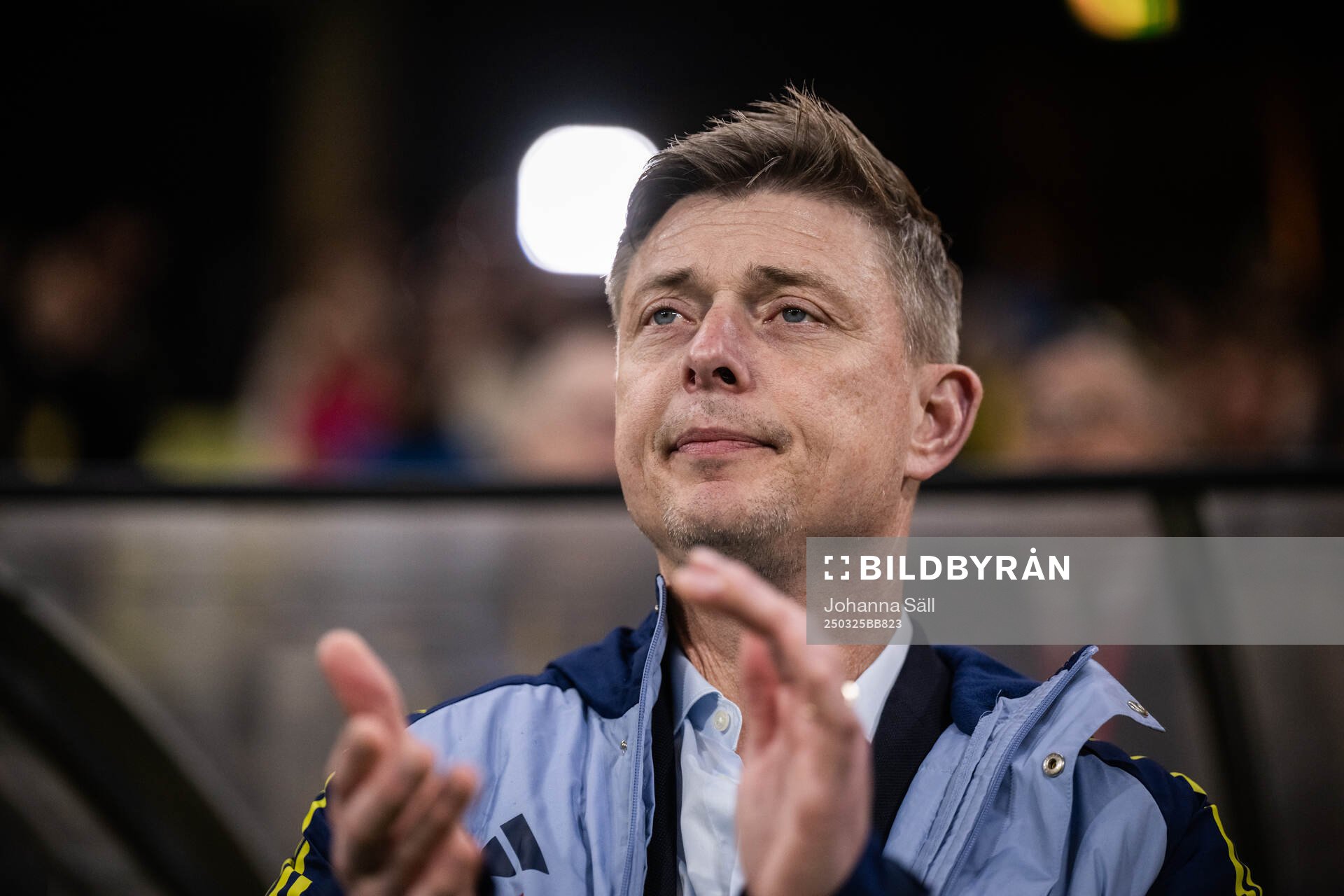 Head coach Jon Dahl Tomasson of Sweden