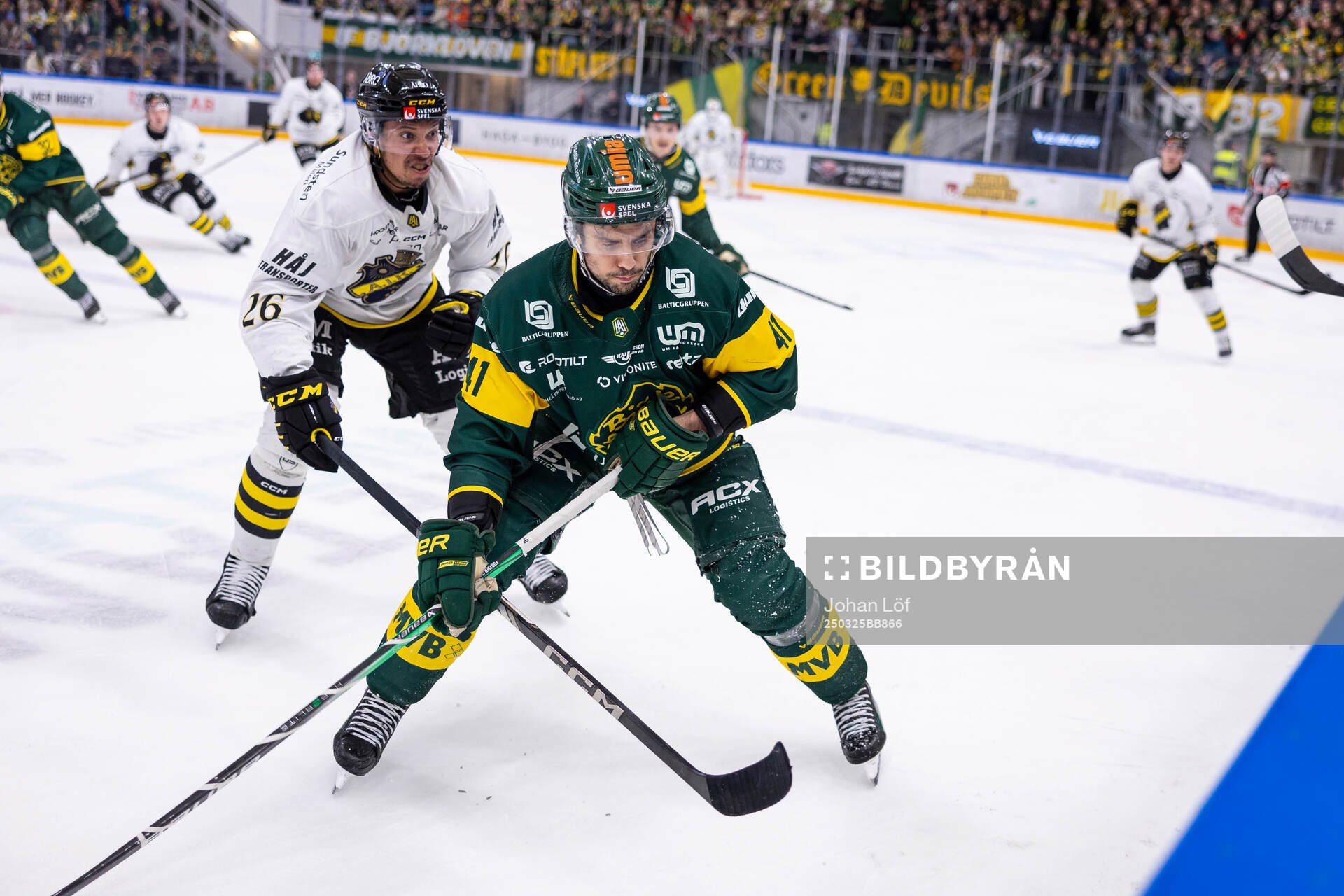 AIKs Oscar Nord och Björklövens Maxime Fortier