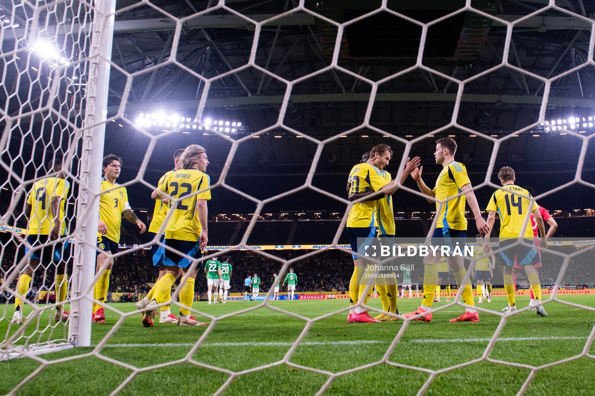 Benjamin Nygren and Gabriel Gudmundsson of Sweden celebrate