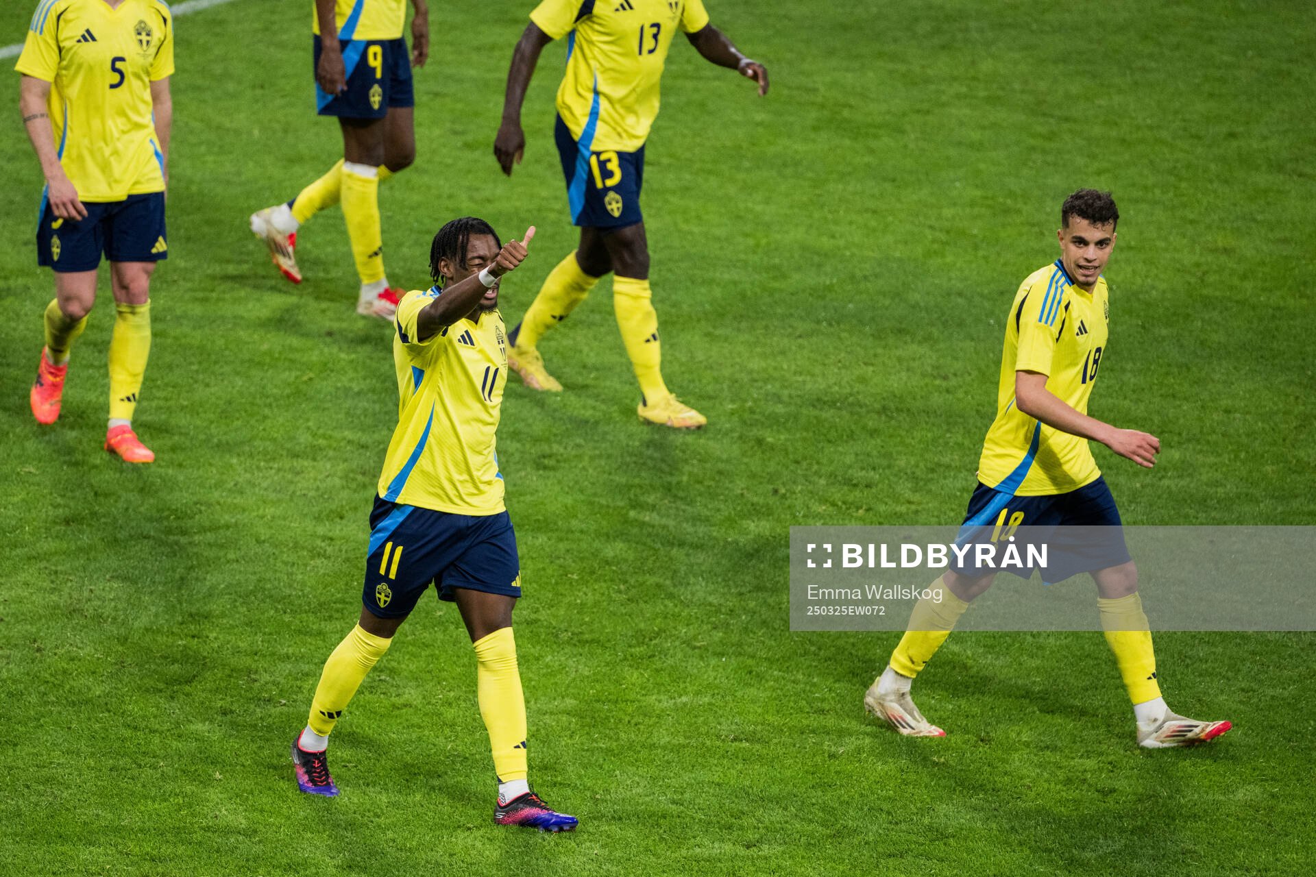 Anthony Elanga of Sweden celebrating the 5-0 goal