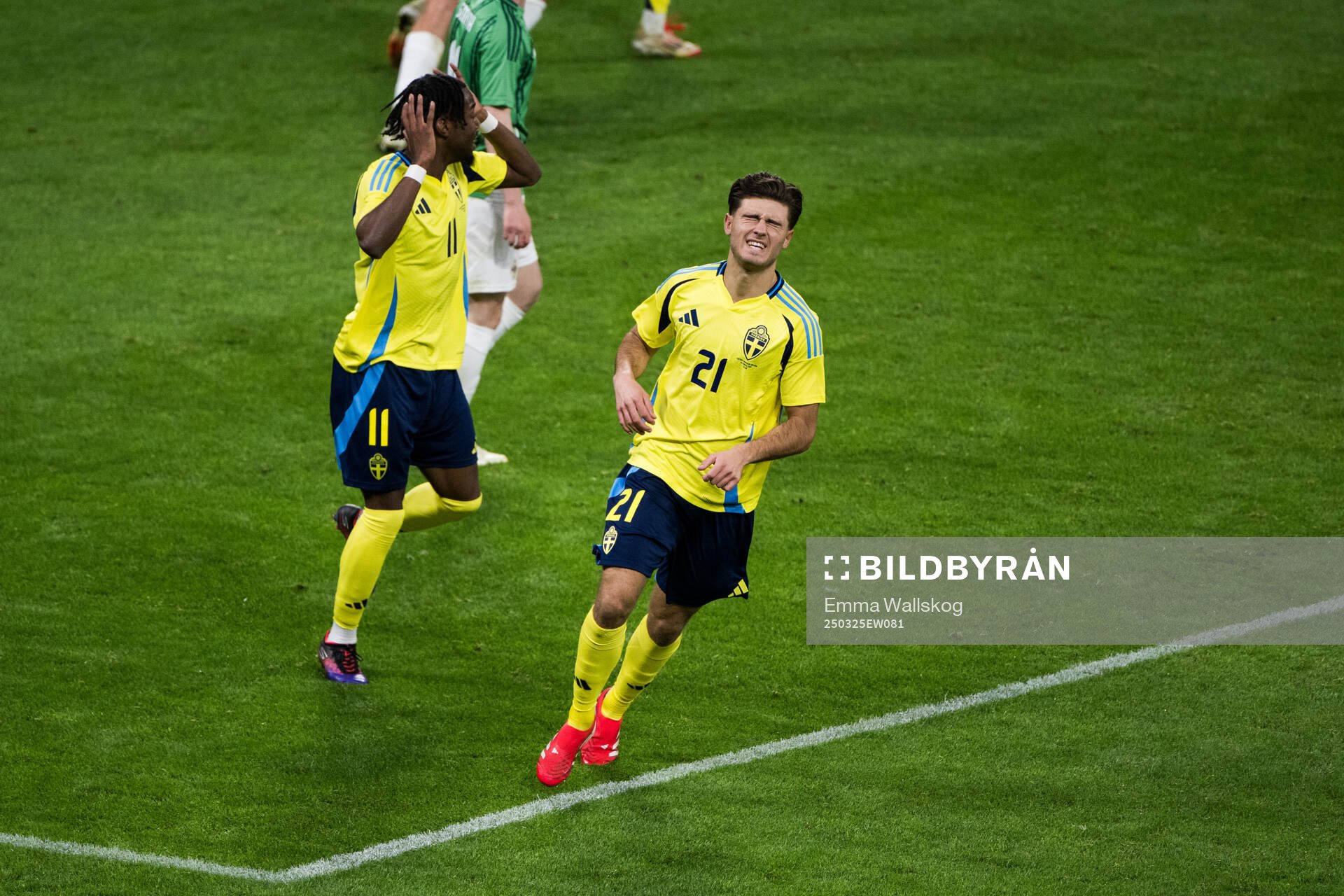 Besfort Zeneli of Sweden looks dejected