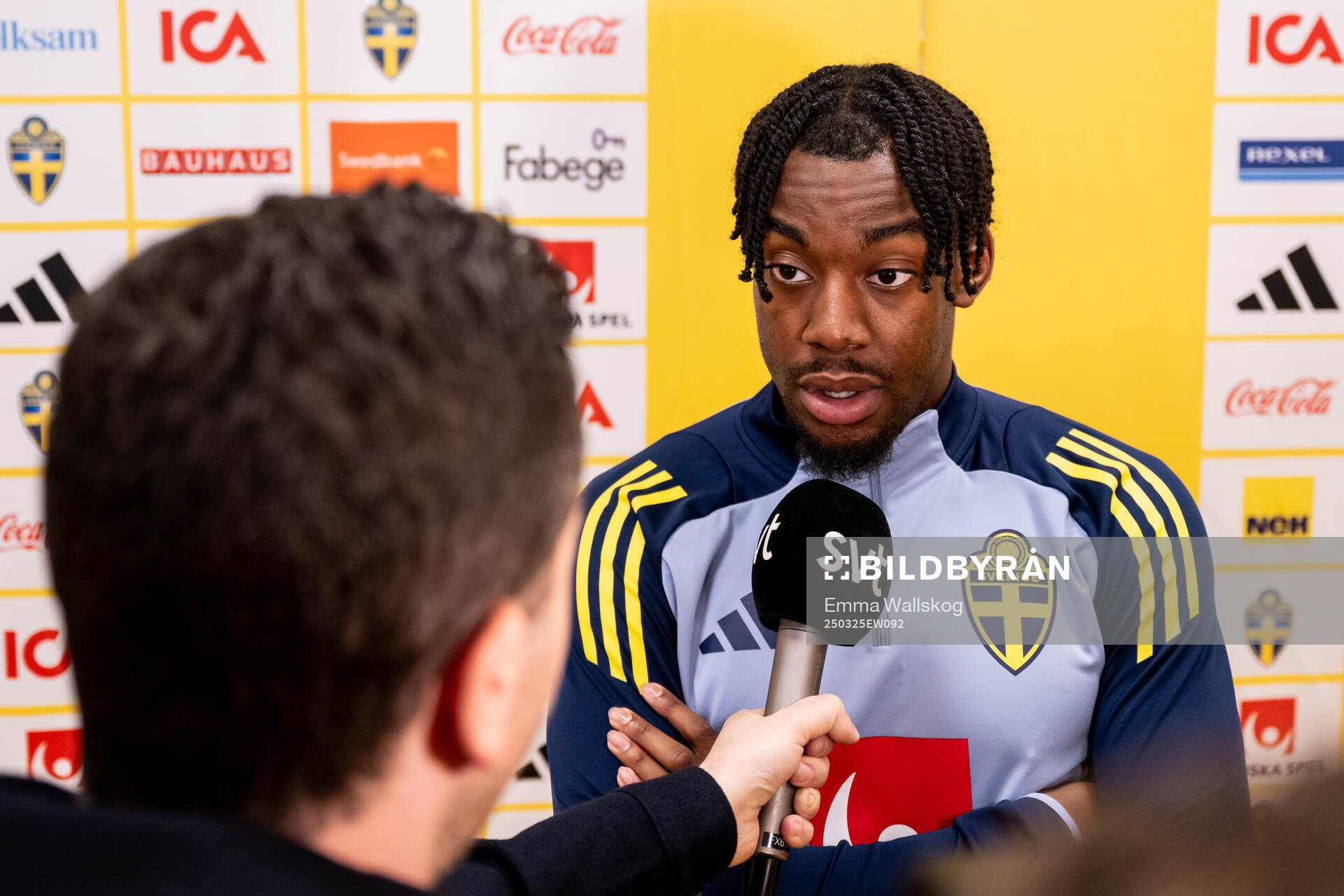 Anthony Elanga of Sweden