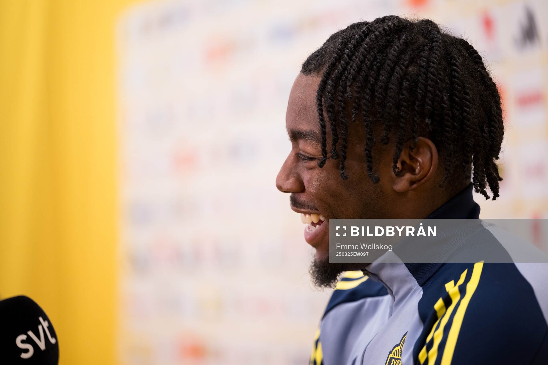 Anthony Elanga of Sweden