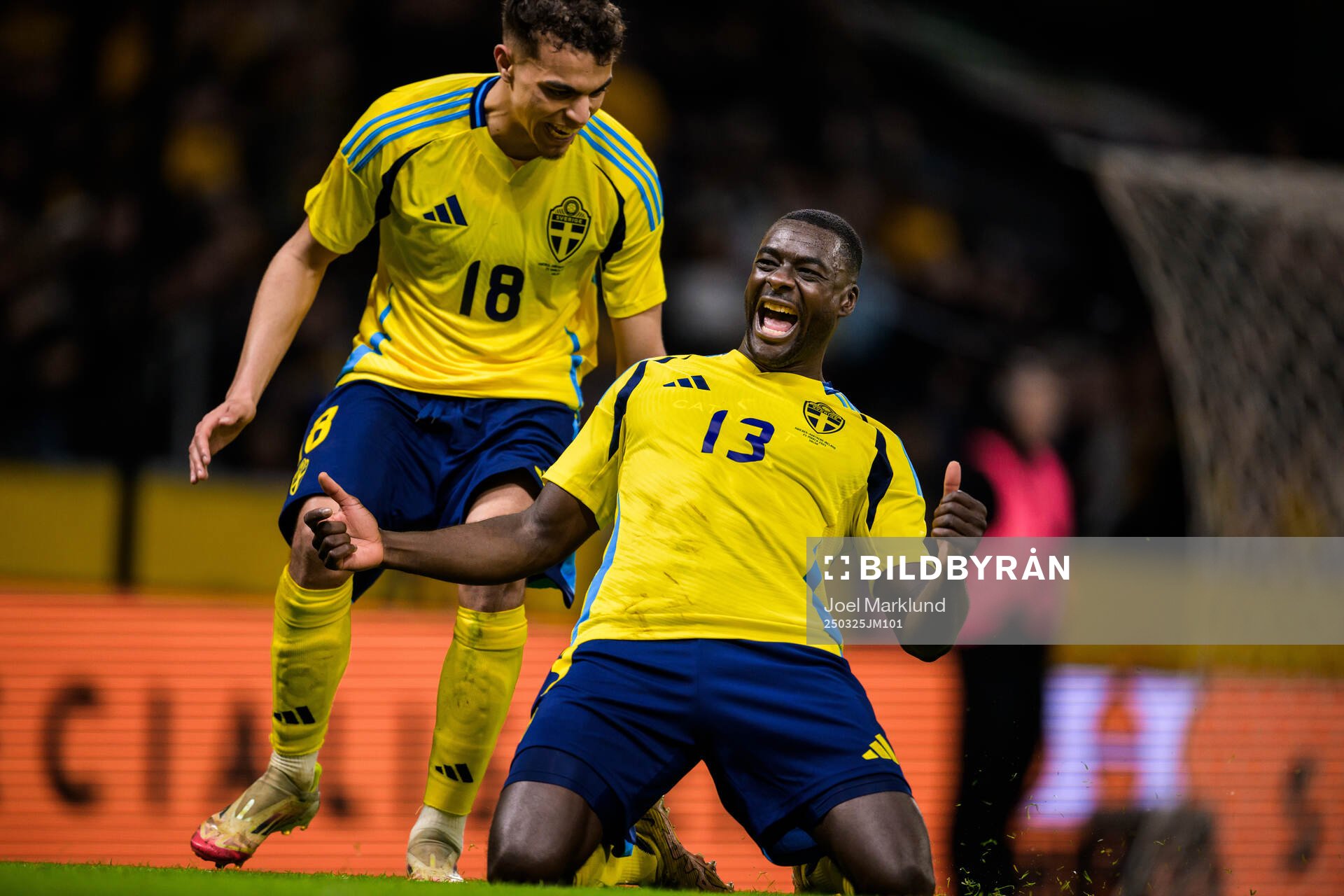 Yasin Ayari and Ken Sema of Sweden celebrate the 3-0 goal