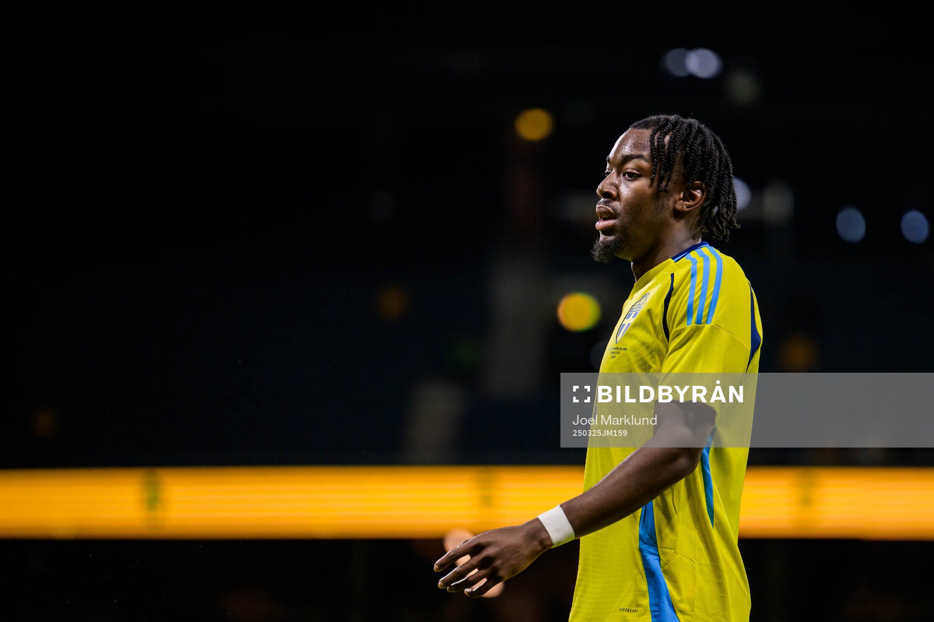 Anthony Elanga of Sweden