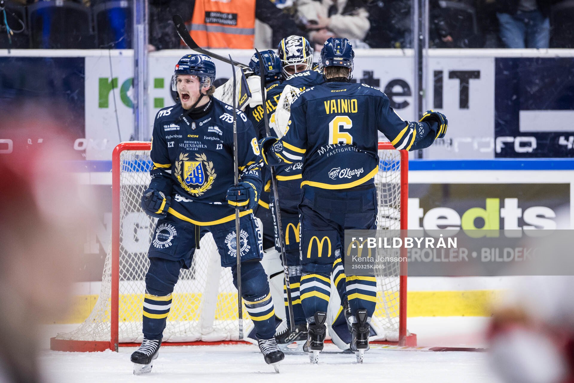 Södertäljes målvakt Oliver Håkansson, Hampus Harlestam