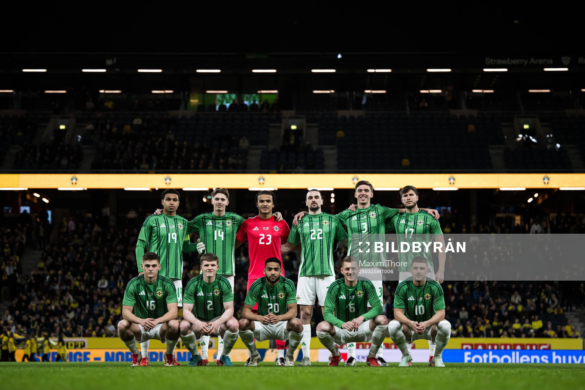 The starting eleven of Northern Ireland pose for a team