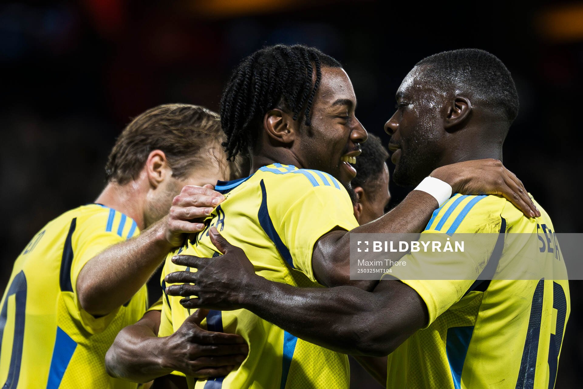 Anthony Elanga and Ken Sema of Sweden celebrate the 5-0 goal