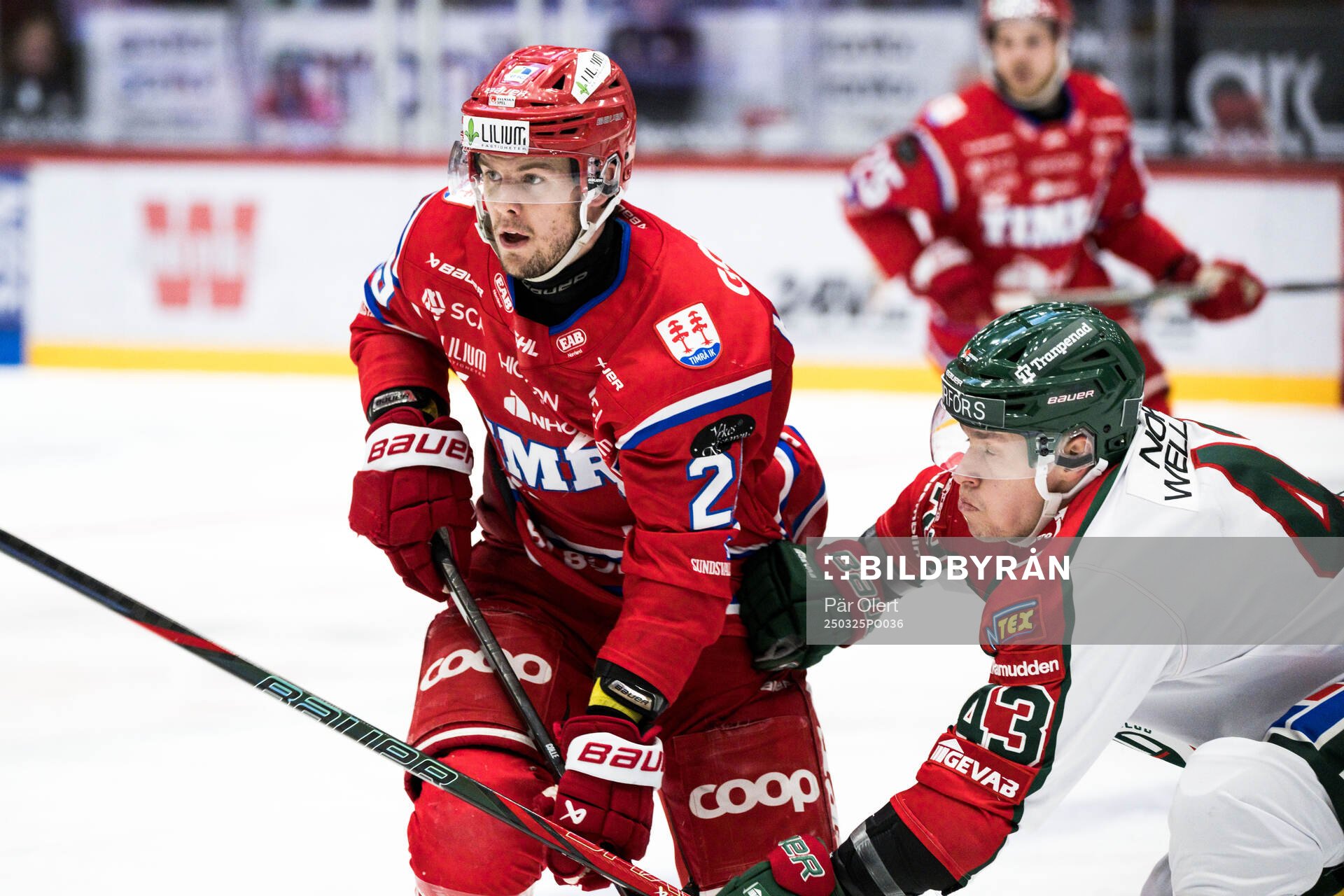Timrås Filip Hållander och Frölundas Tom Nilsson