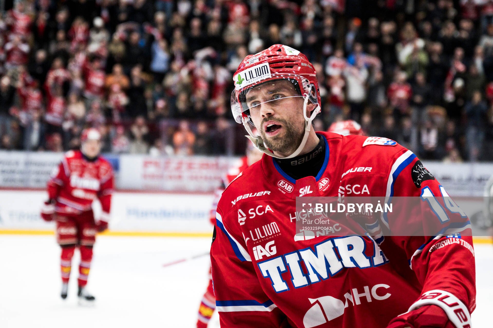 Timrås Emil Pettersson jublar