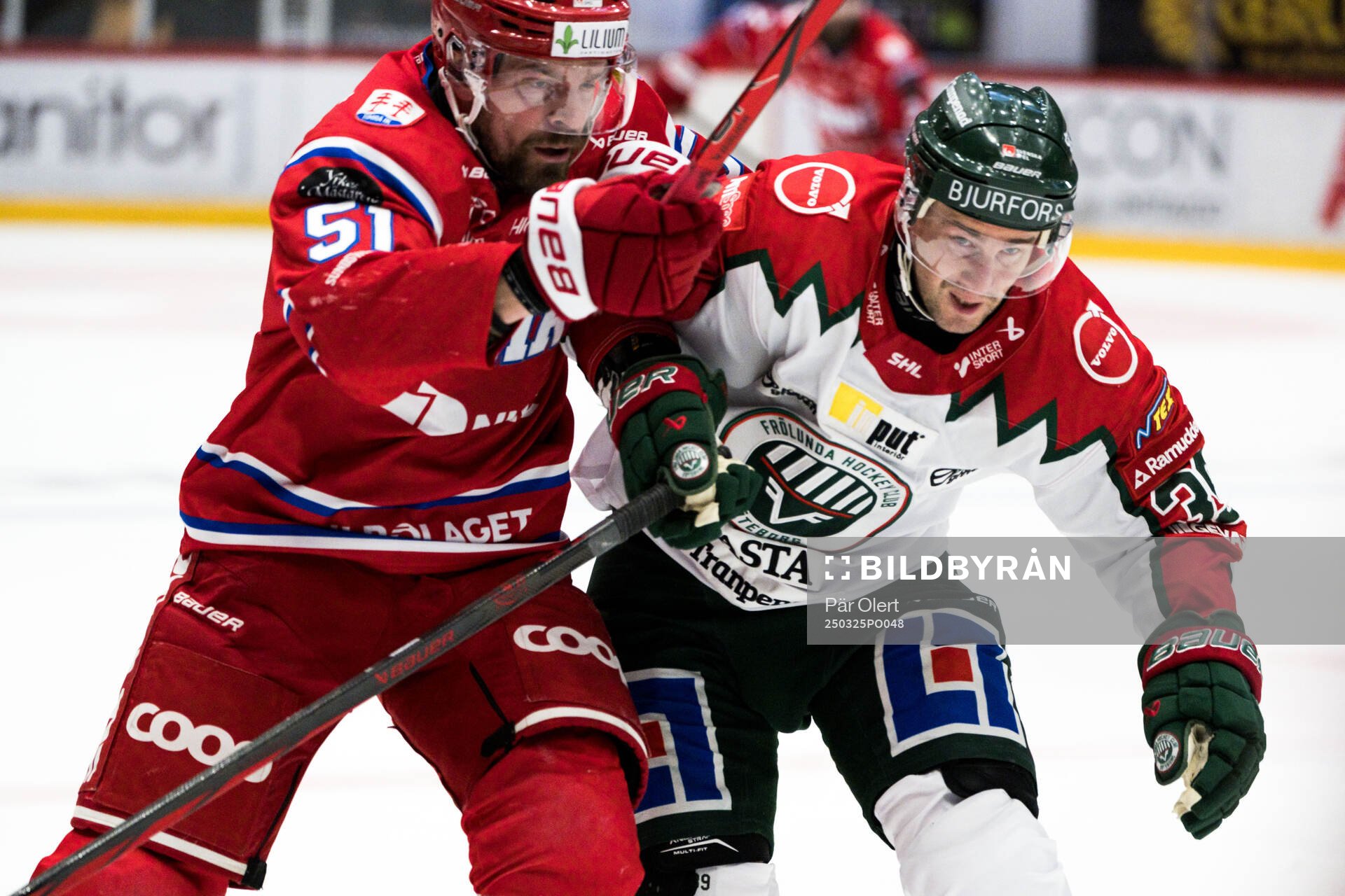 Timrås Anton Lander och Frölundas Mikael Ruohomaa