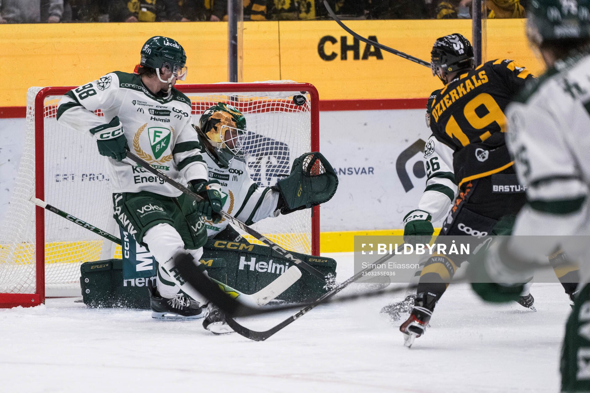 Skellefteås Martins Dzierkals gör 3-1 bakom Färjestads