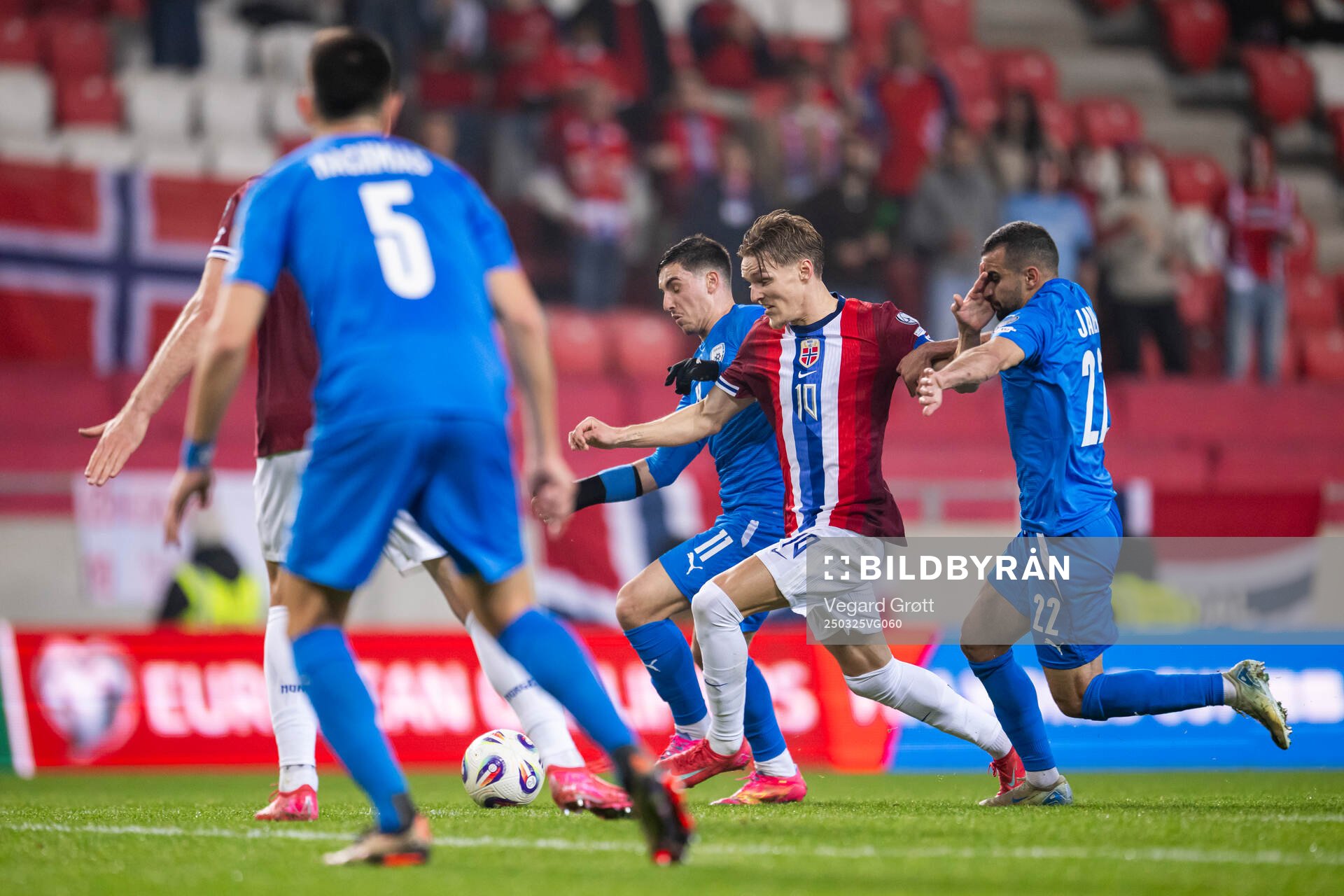 Martin Ødegaard of Norway and Eli Dasa of Israel
