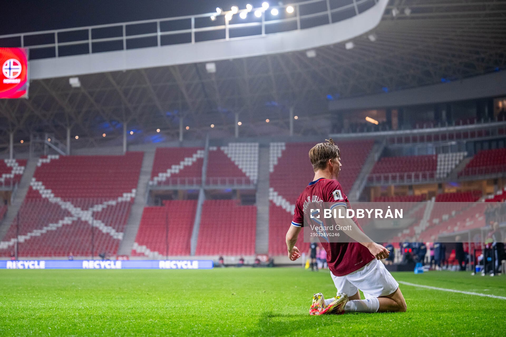 David Møller Wolfe of Norway celebrates
