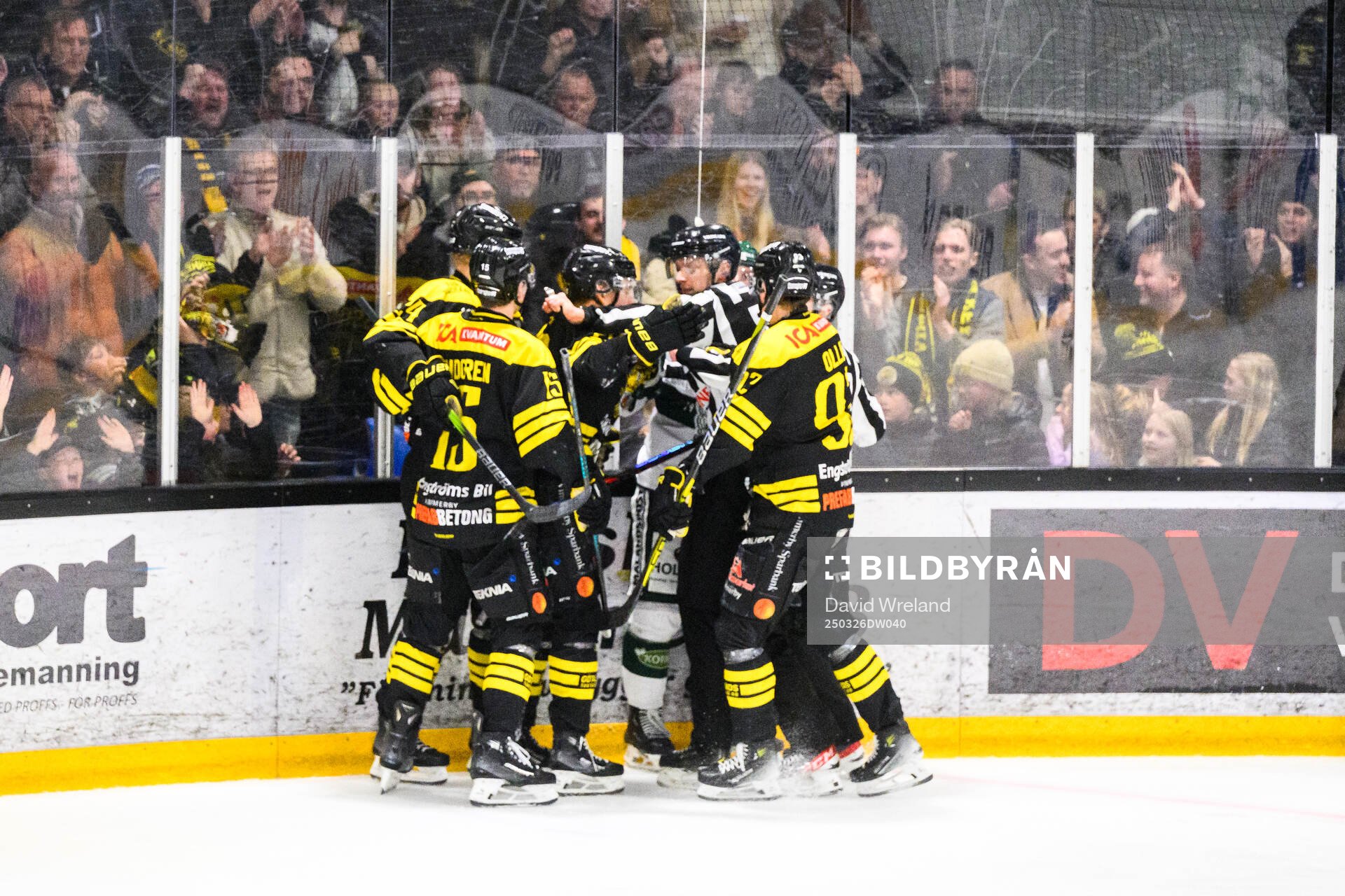 Vimmerbys Hampus Eriksson jublar