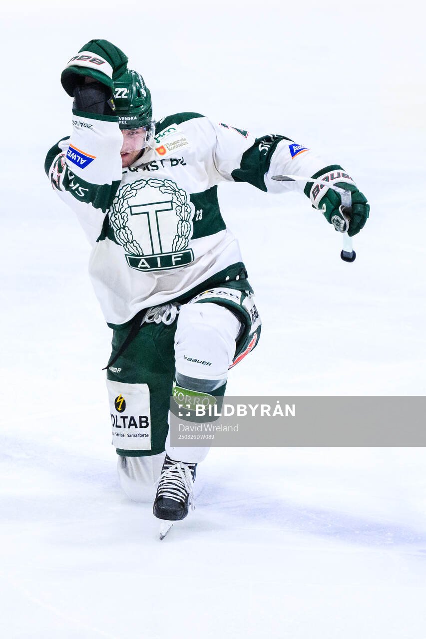 Tingsryds Oliver Bohm jublar