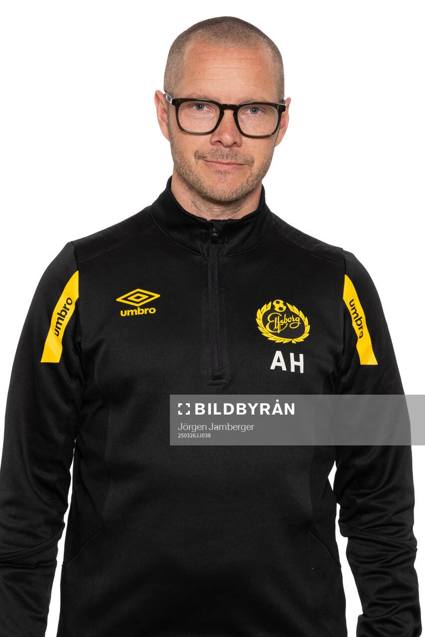 Assisterande tränare Andreas Holmén
