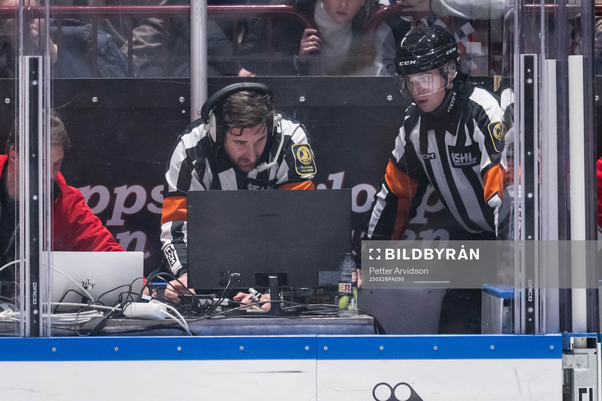 Domare Mikael Sjöqvist och Domare Johan Wedin
