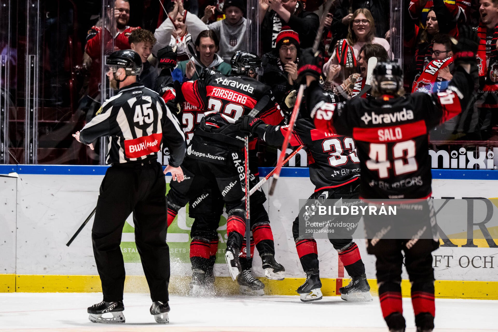 Malmö Redhawks Lassi Thomson och Christoffer Forsberg