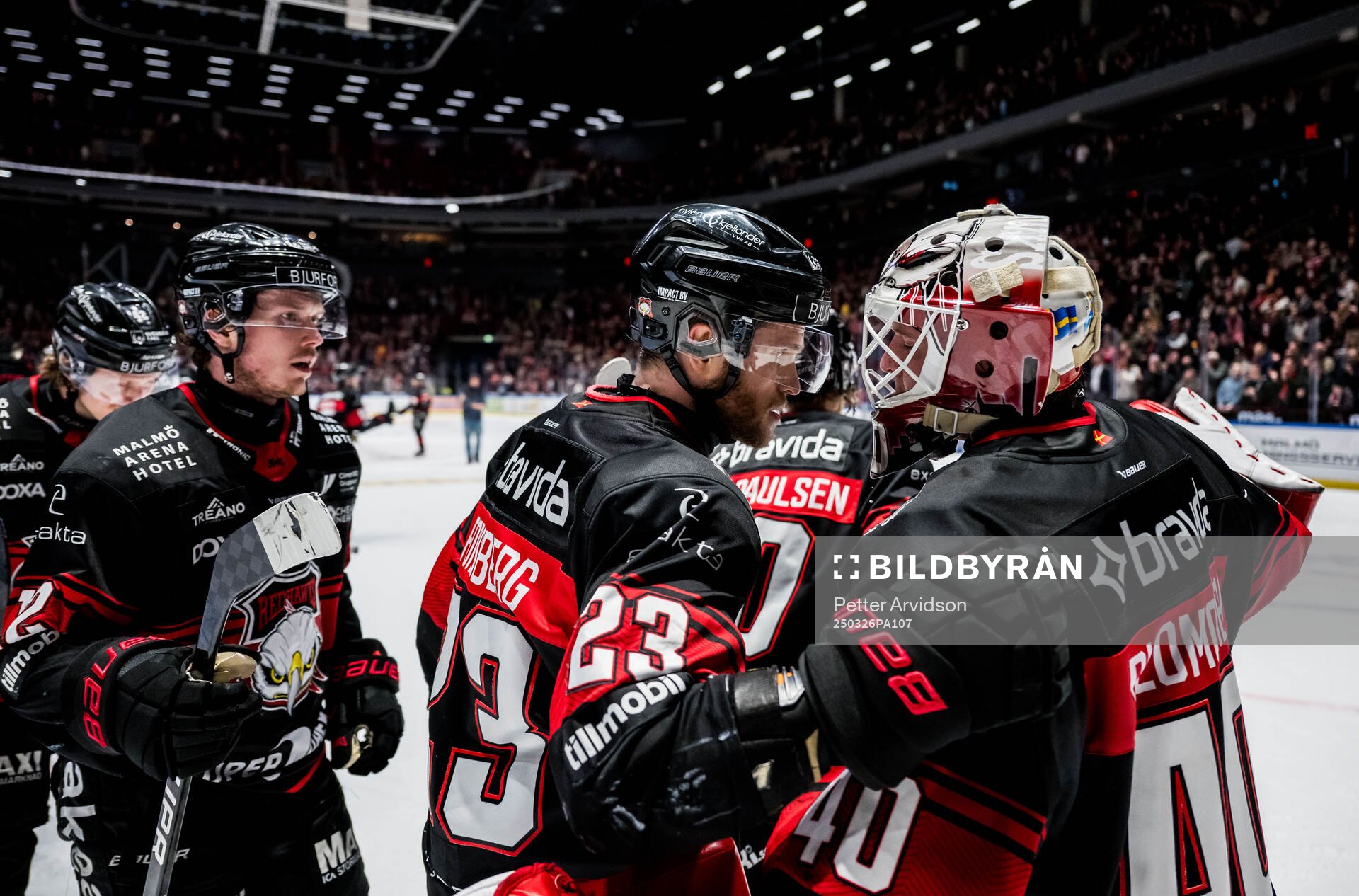 Malmö Redhawks Christoffer Forsberg och målvakt Oskar