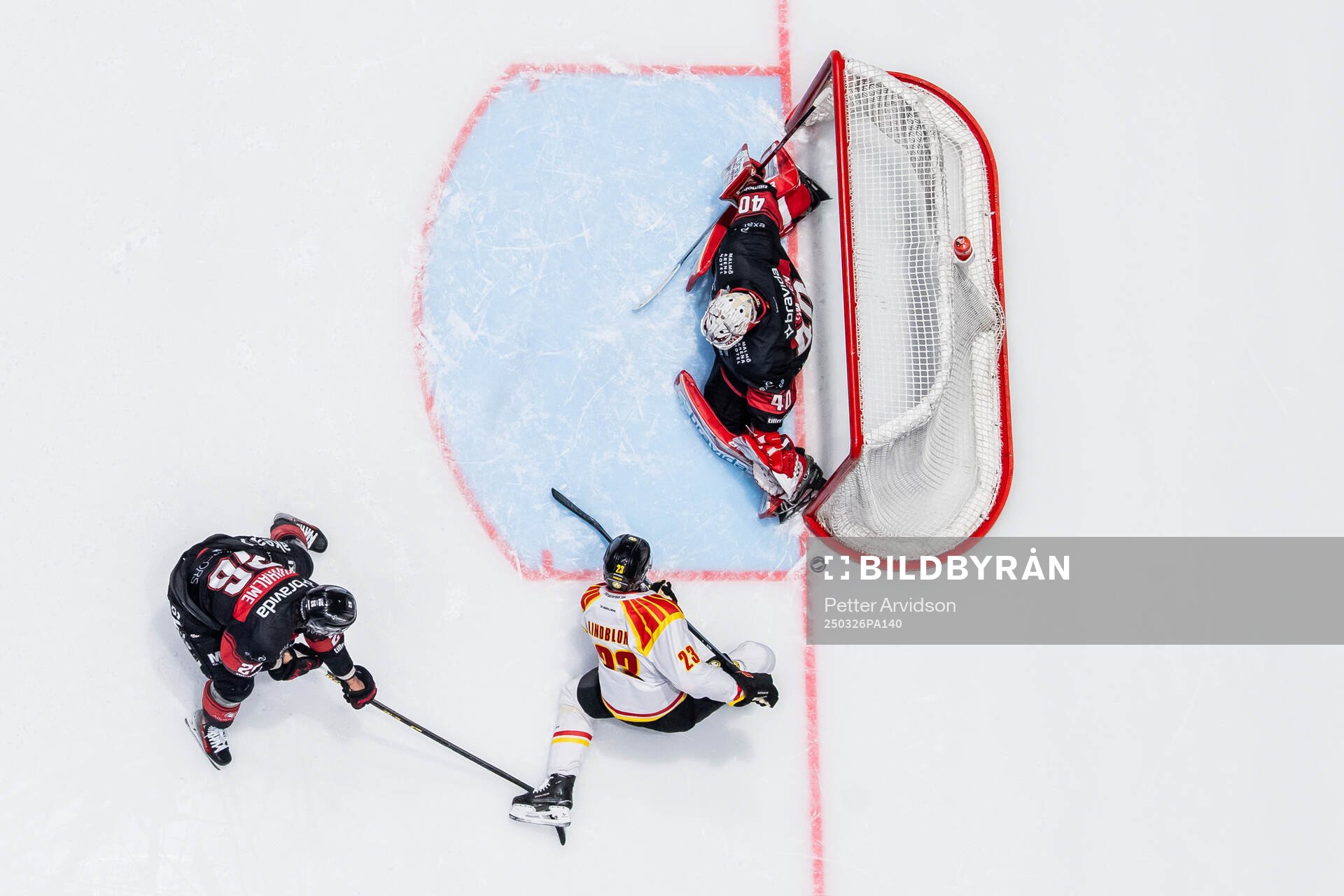 Brynäs Oskar Lindblom oroar mot Malmö Redhawks Teemu