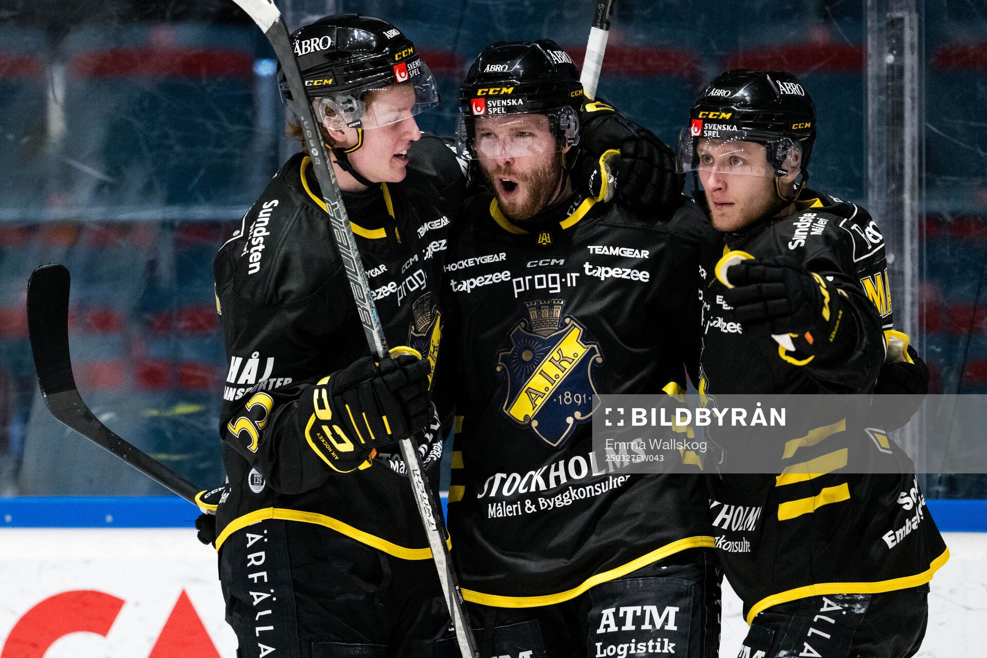AIKs Lukas Zetterberg, Viggo Gustafsson och Oskar Magnusson