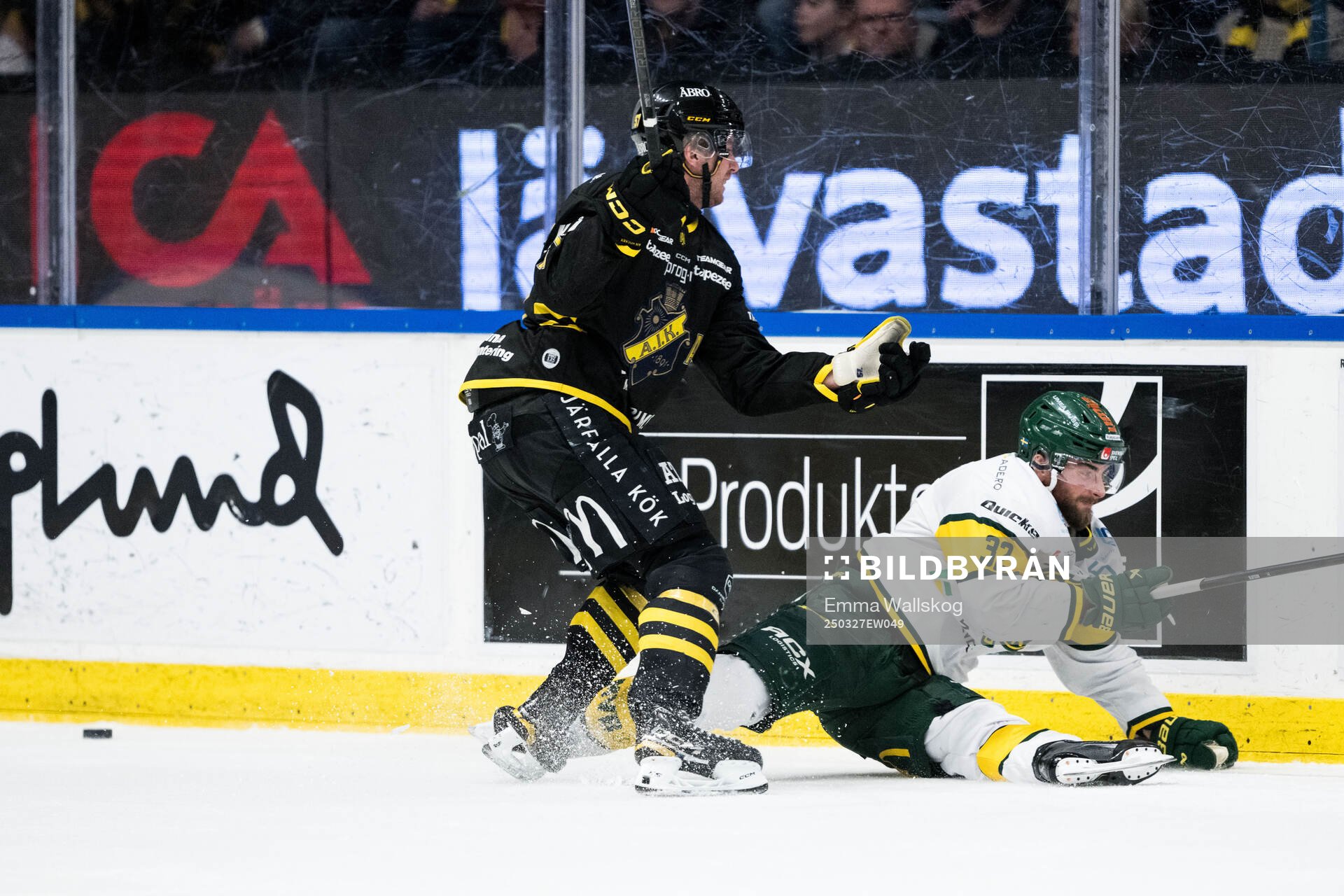 AIKs Alfred Barklund och Björklövens Jacob Olofsson