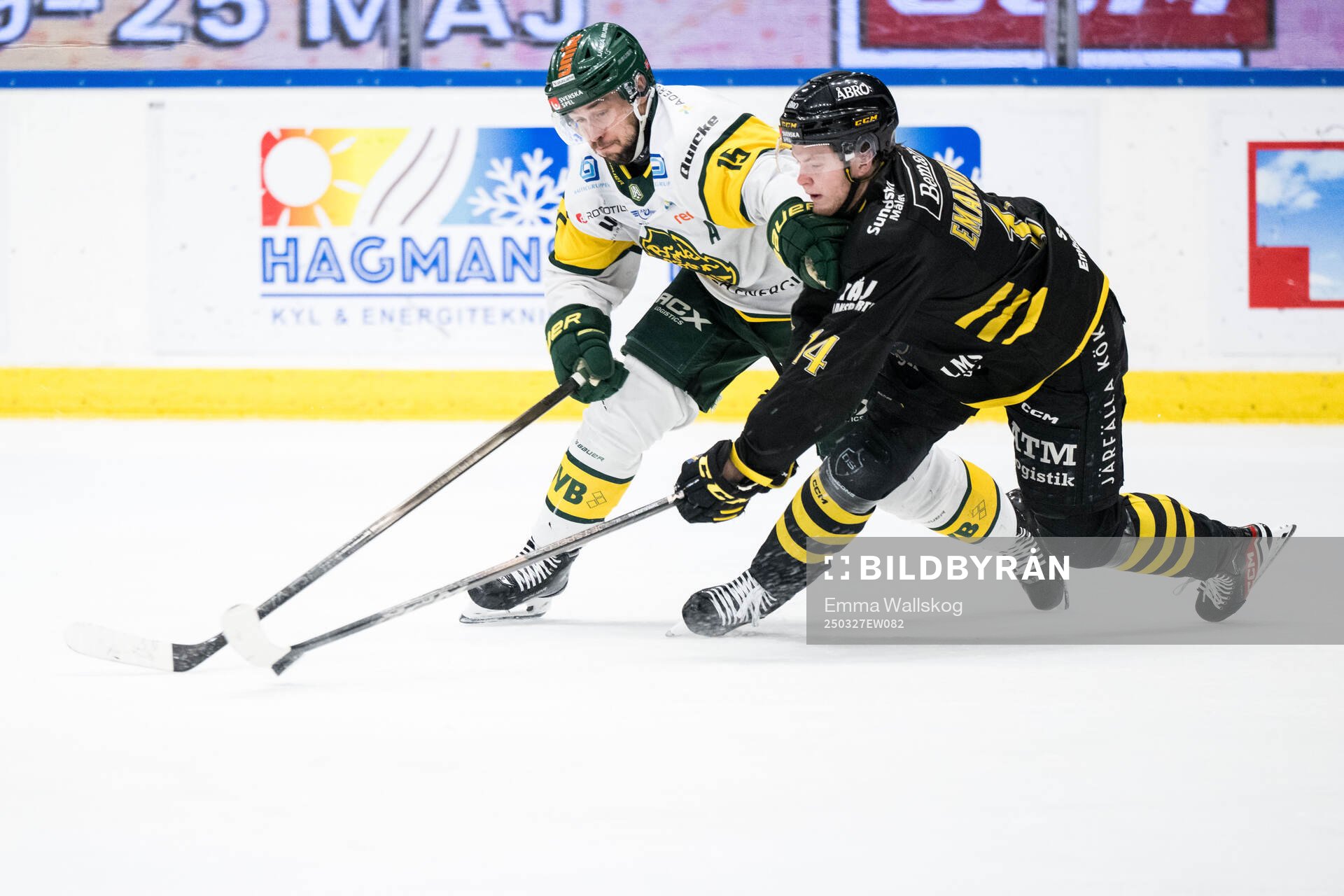 Björklövens Mattias Nörstebö och AIKs Jesper Emanuelsson