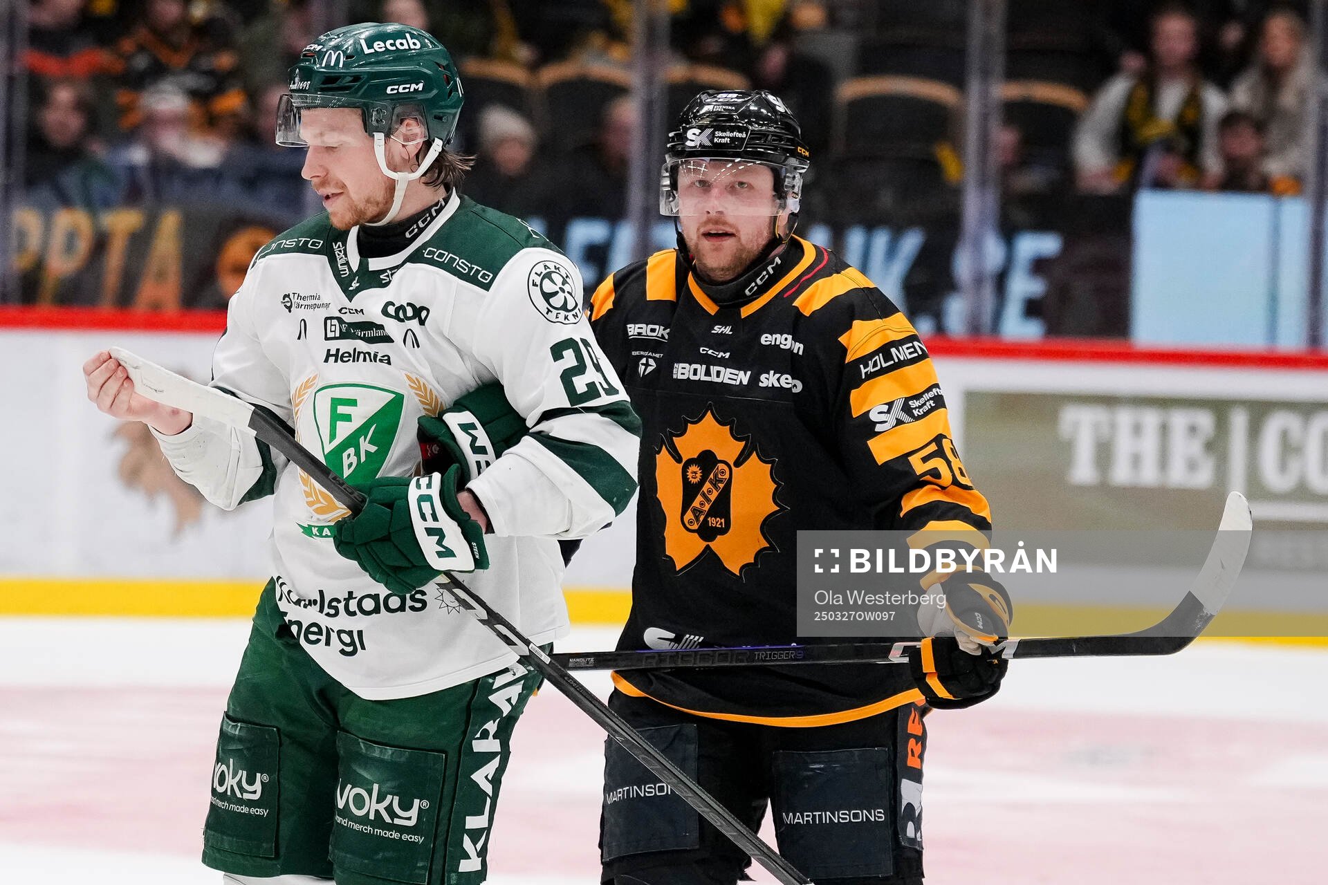 Färjestads Oskar Steen och Skellefteås Oskar Nilsson