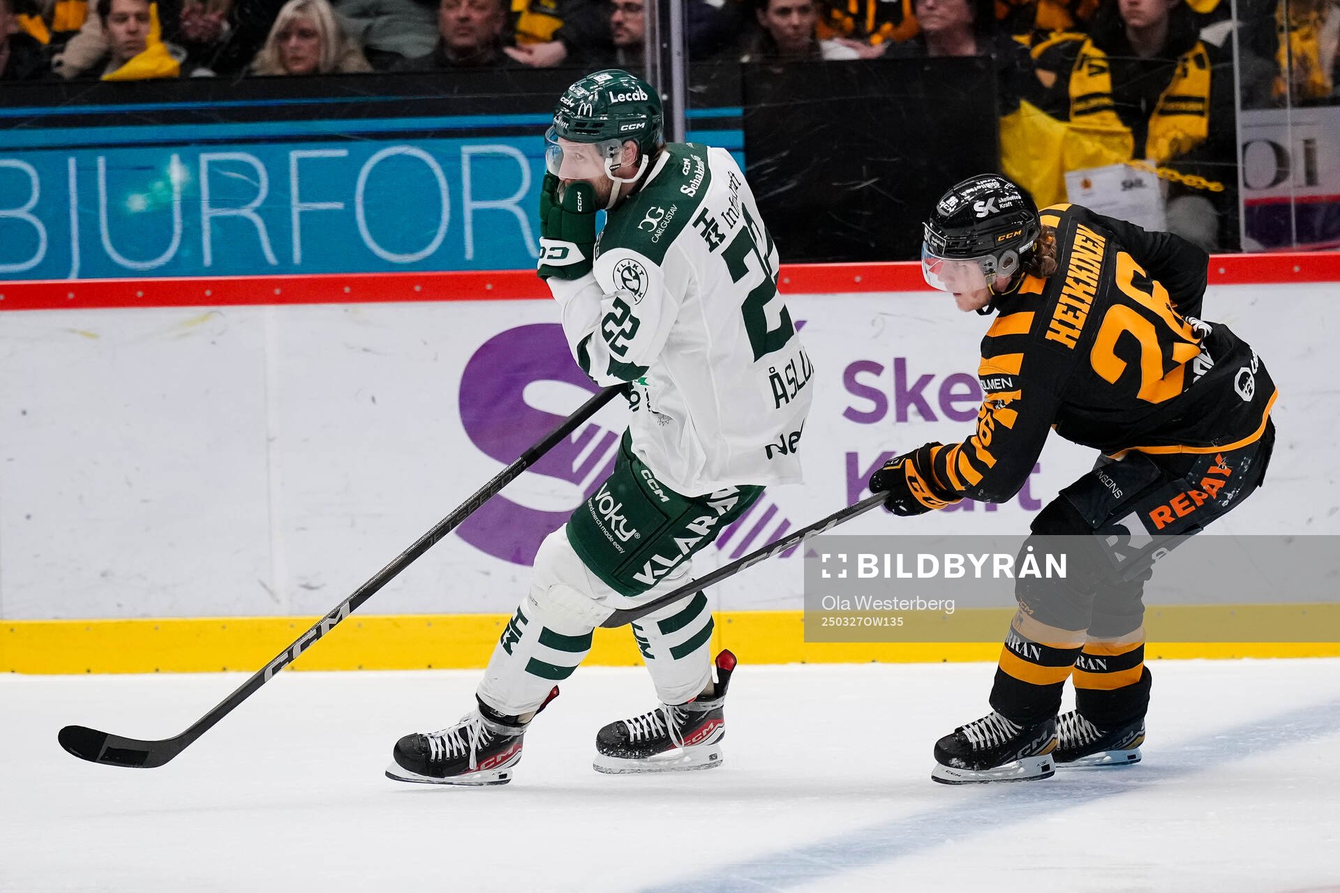 Färjestads Per Åslund och Skellefteås Anton Heikkinen