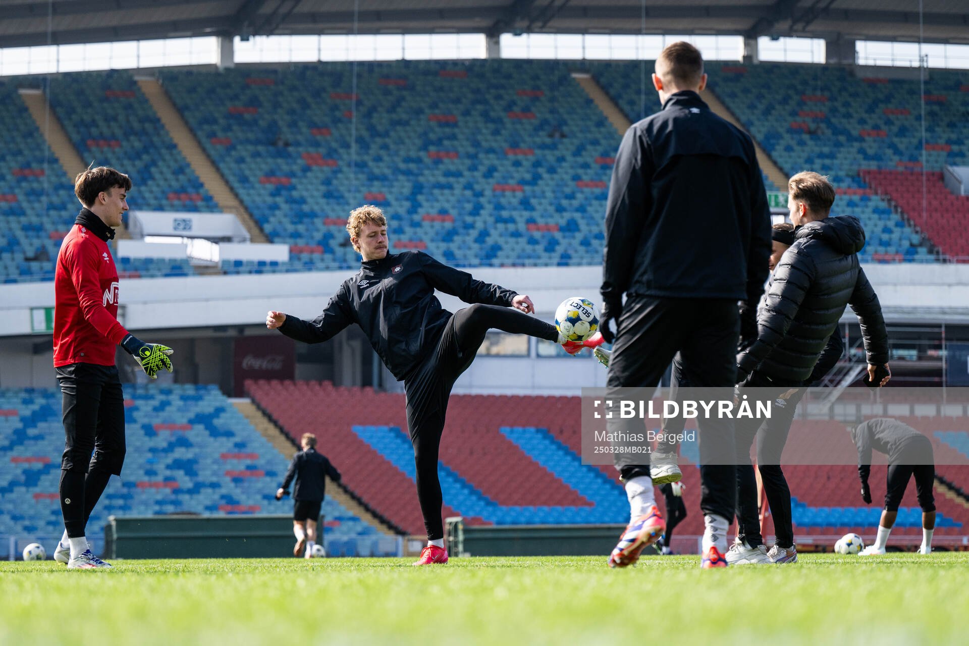 målvakt Hampus Gustafsson och Liam Andersson