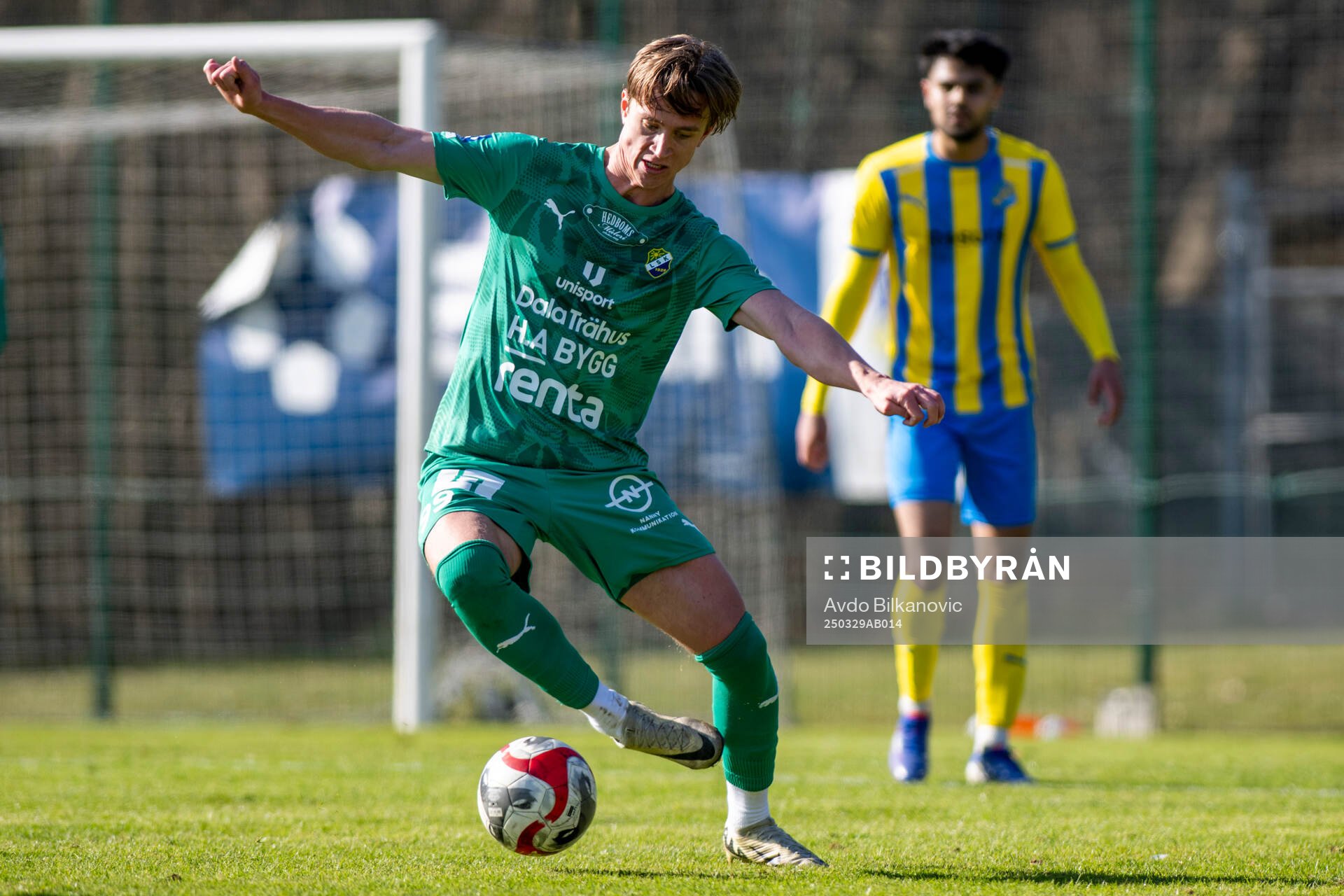 Ljungskile SKs Lukas Lindholm Corner