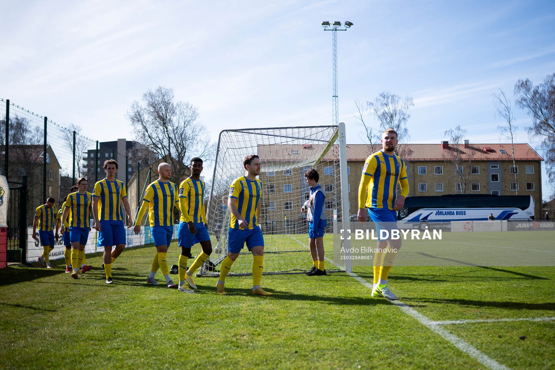 Eskilsminnes spelare gör entré