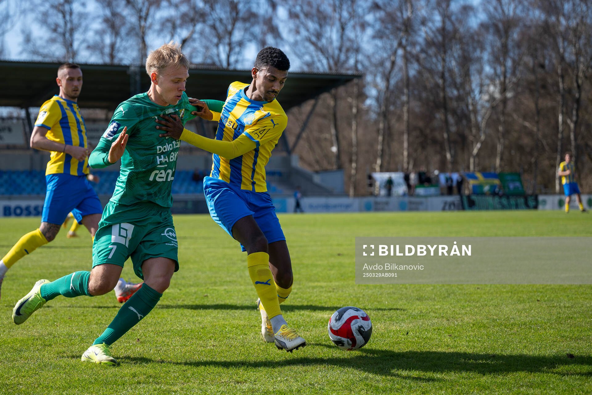 Eskilsminnes Josef Getachew och Ljungskile SKs Jonathan