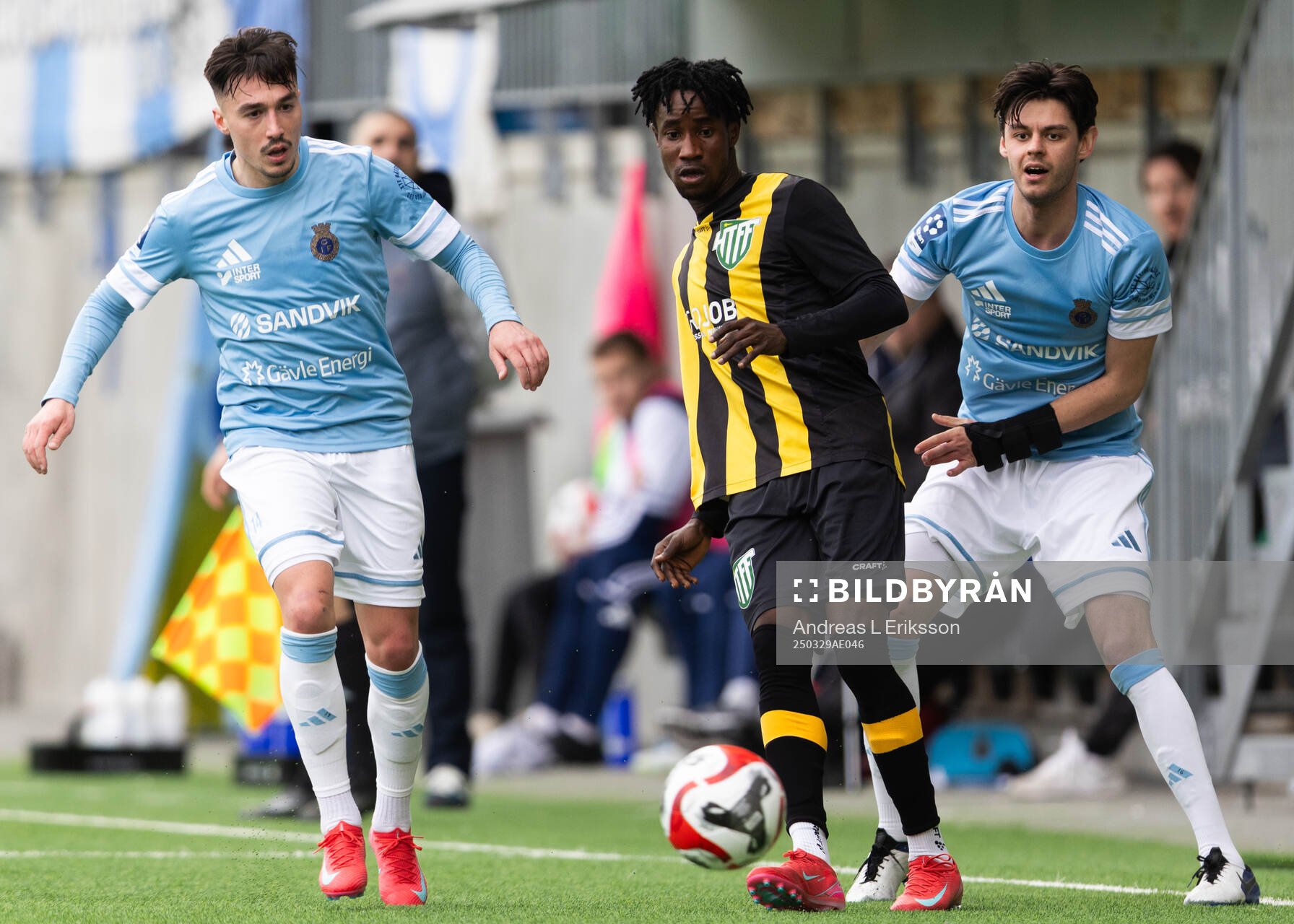 Gefles Deniz Yaldir, Hammarby TFFs Odera Samuel Onuchukwu