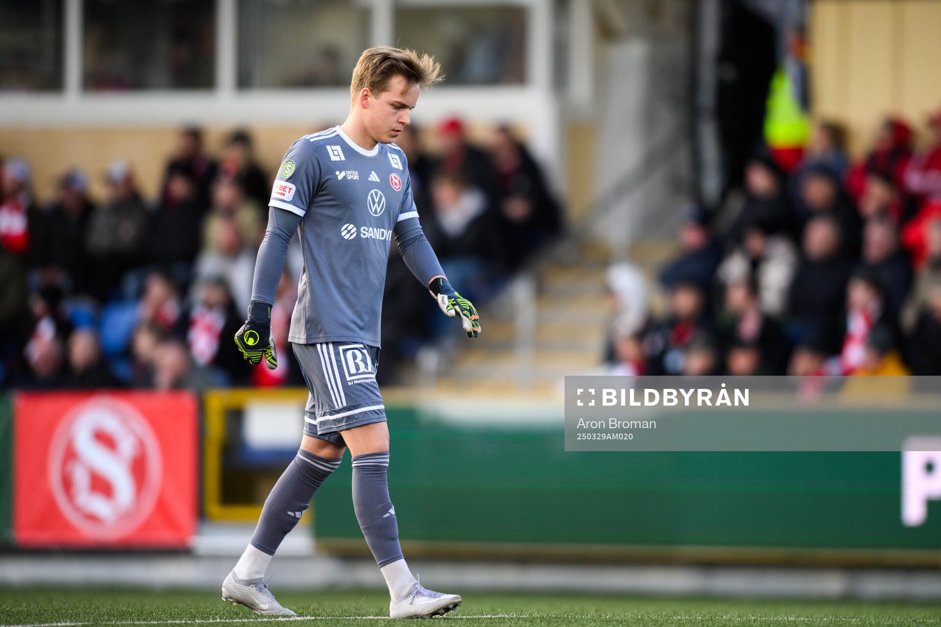 Sandvikens IFs målvakt Hannes Sveijer