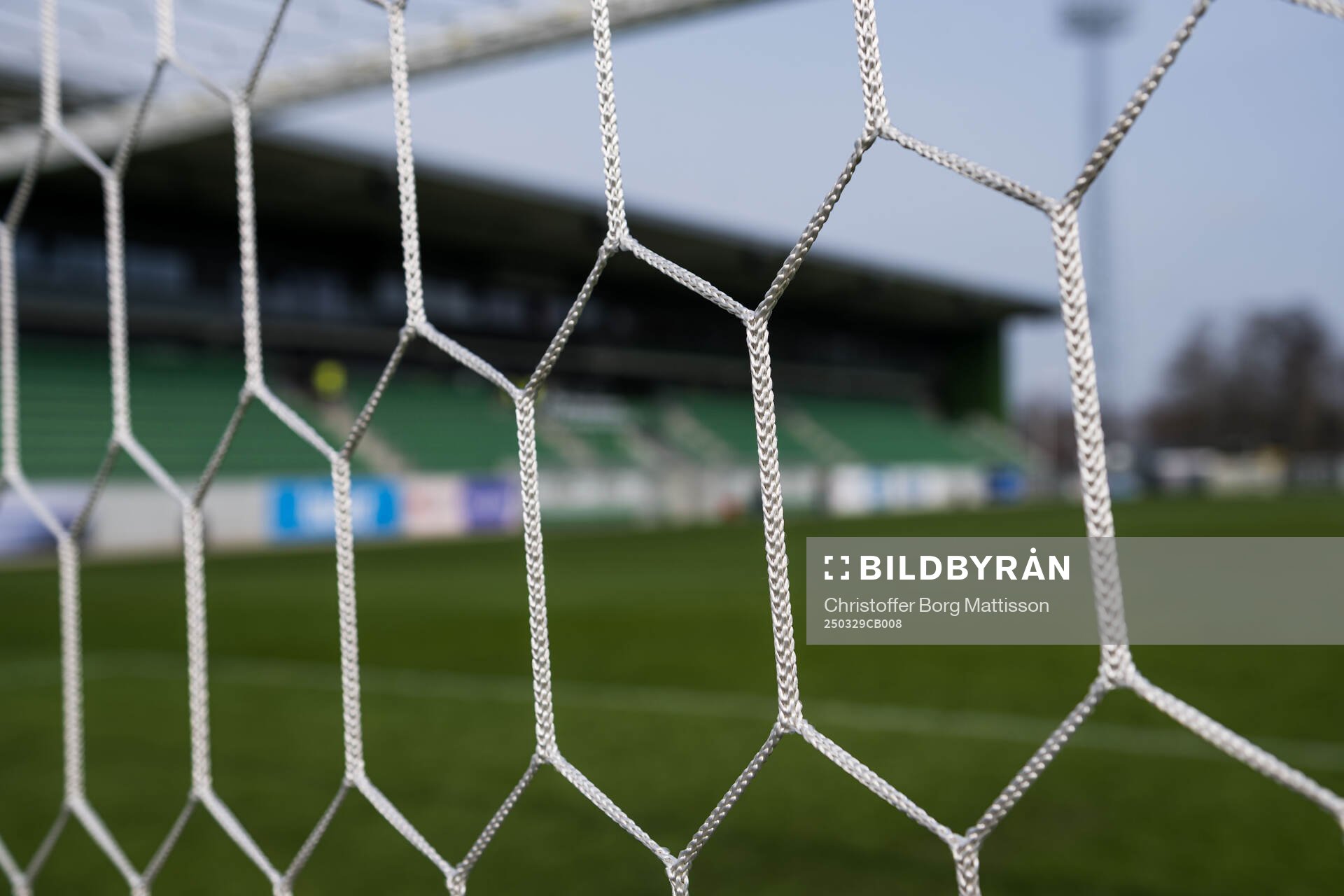 Nät i ett fotbollsmål inför fotbollsmatchen i Damallsvenskan mellan Kristianstad och Häcken den 29 mars 2025 i Kristianstad.